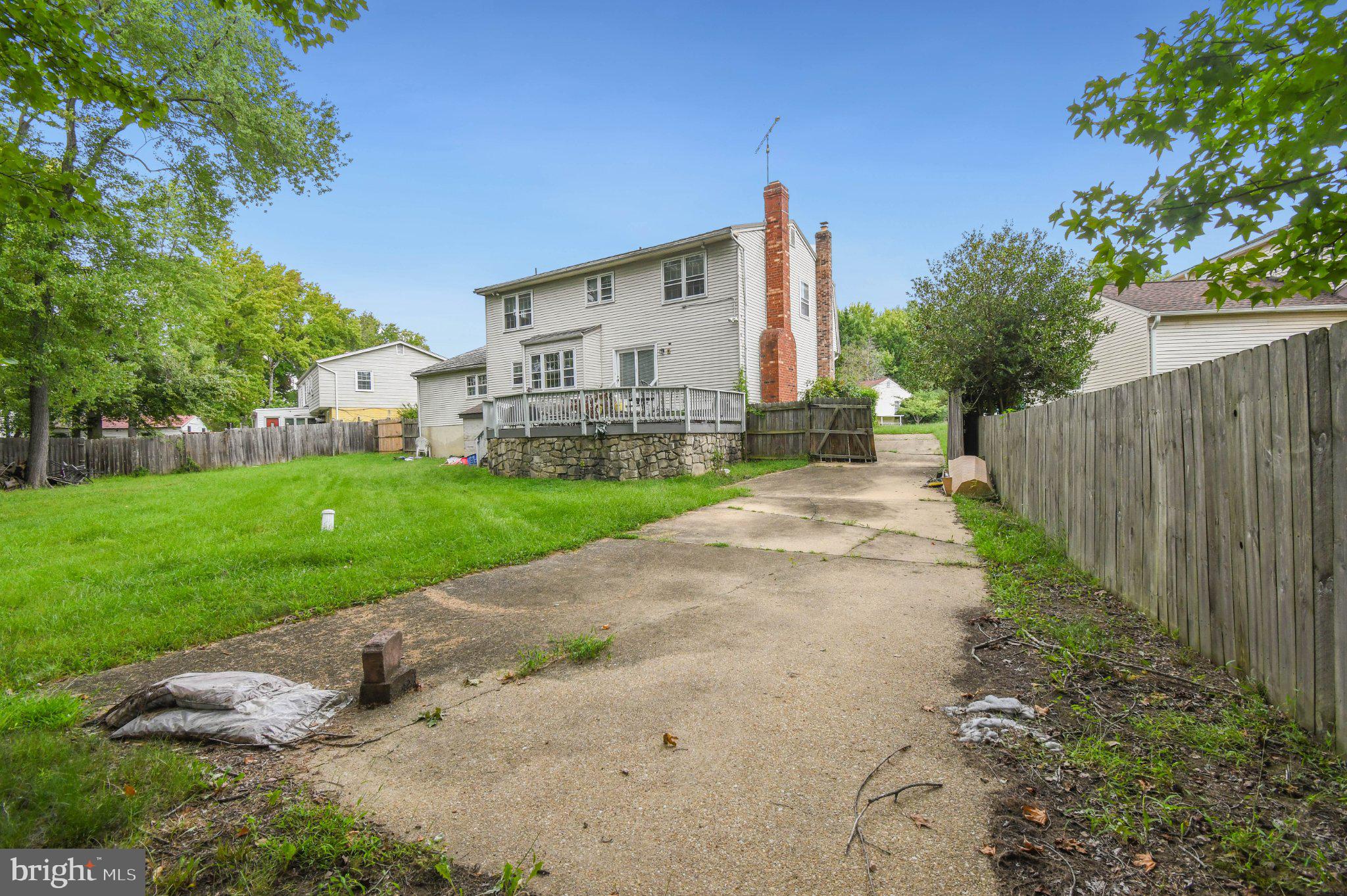 12609 LAGRANGE COURT