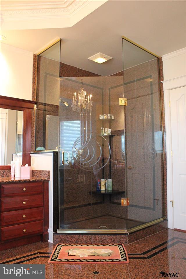 MACGREGOR DOWNS - Residential