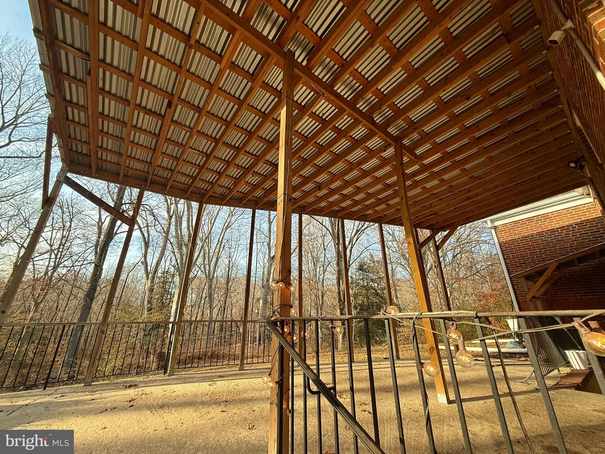 GREEN MEADOWS - Residential