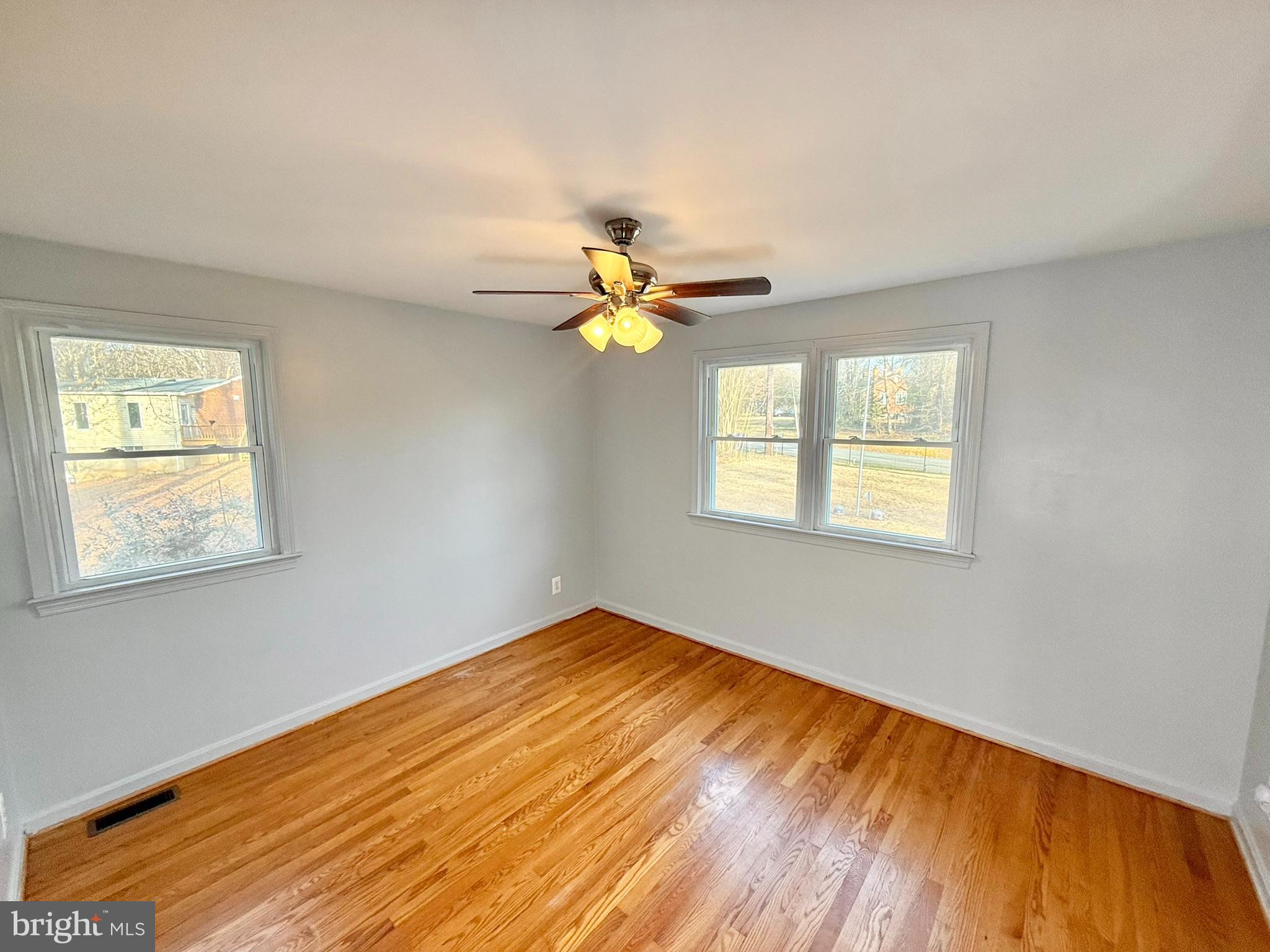 GREEN MEADOWS - Residential