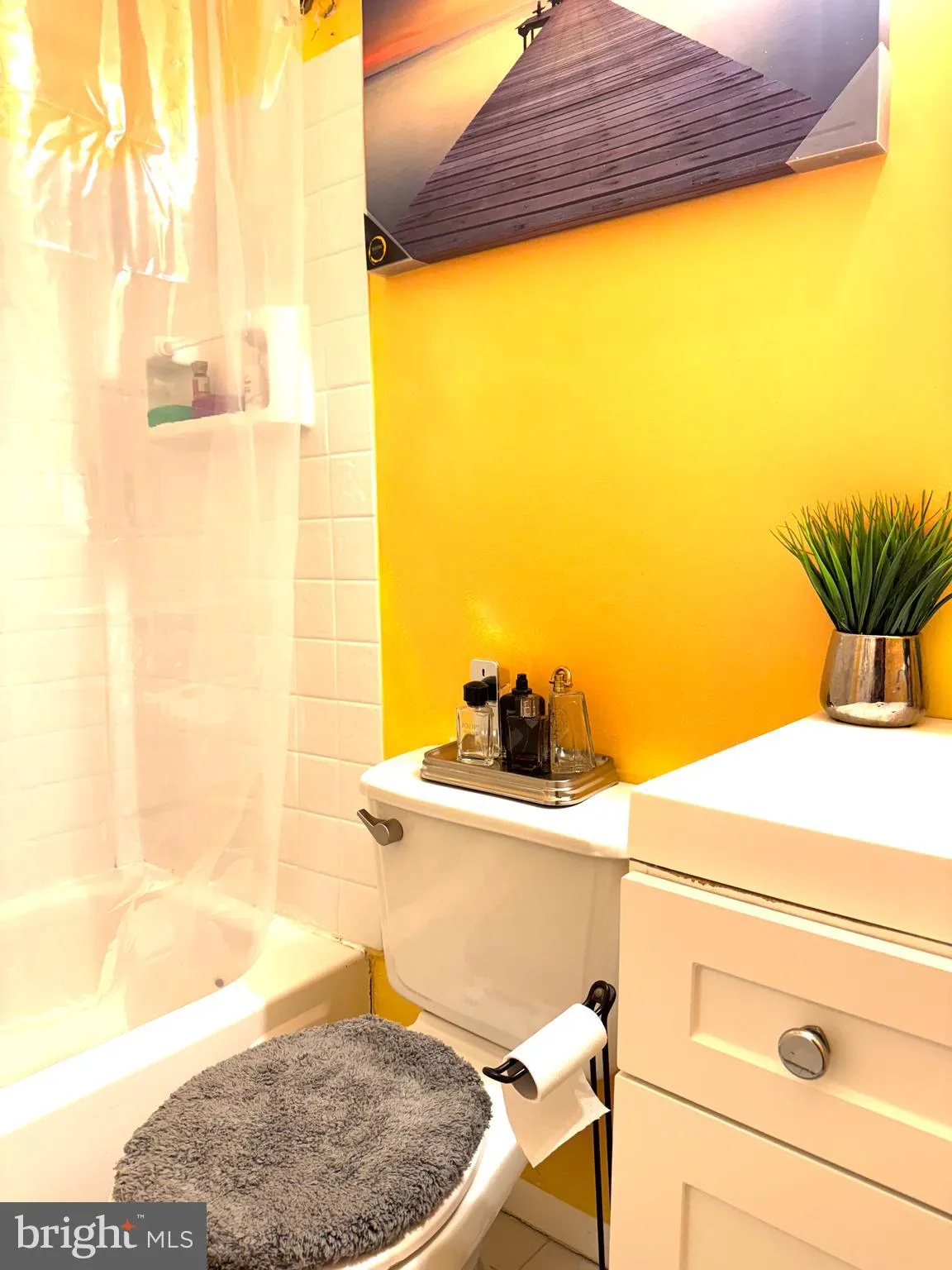 Clementon, New Jersey 08021, United States, 2 Bedrooms Bedrooms, ,1 BathroomBathrooms,Residential,Active,178362