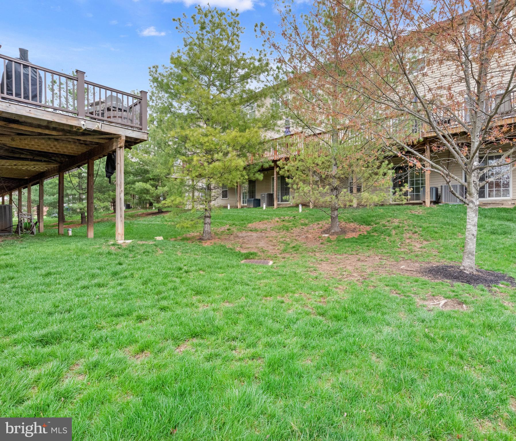 STINSON HALL - Residential