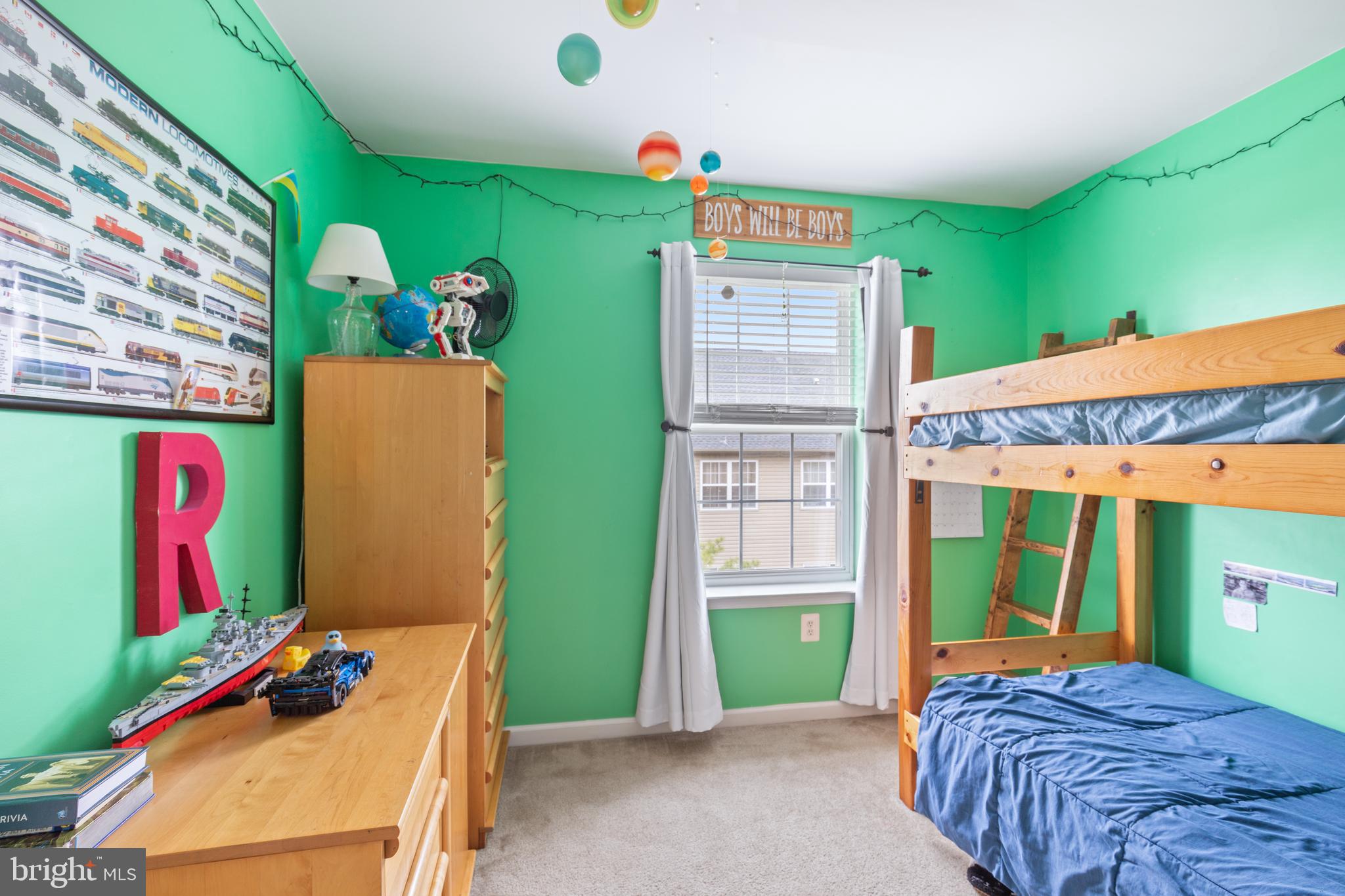 STINSON HALL - Residential