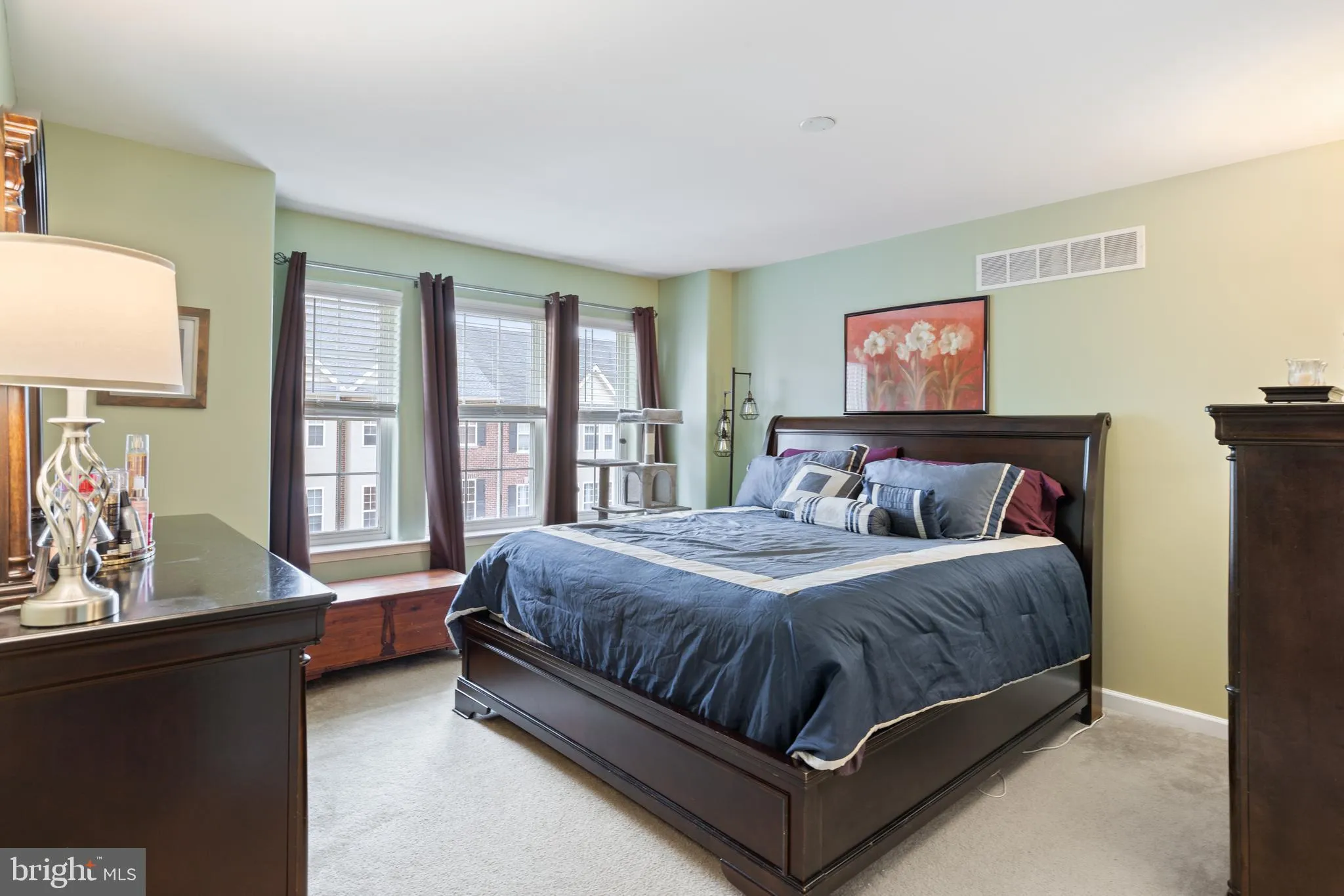 Norristown, Pennsylvania 19401, United States, 3 Bedrooms Bedrooms, ,4 BathroomsBathrooms,Residential,Coming Soon,94245