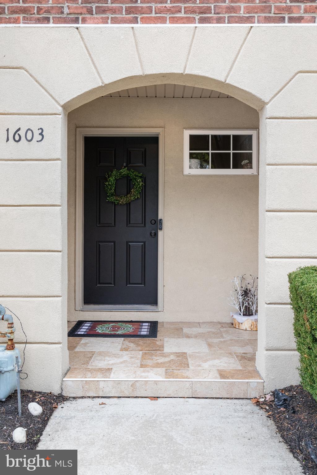 STINSON HALL - Residential