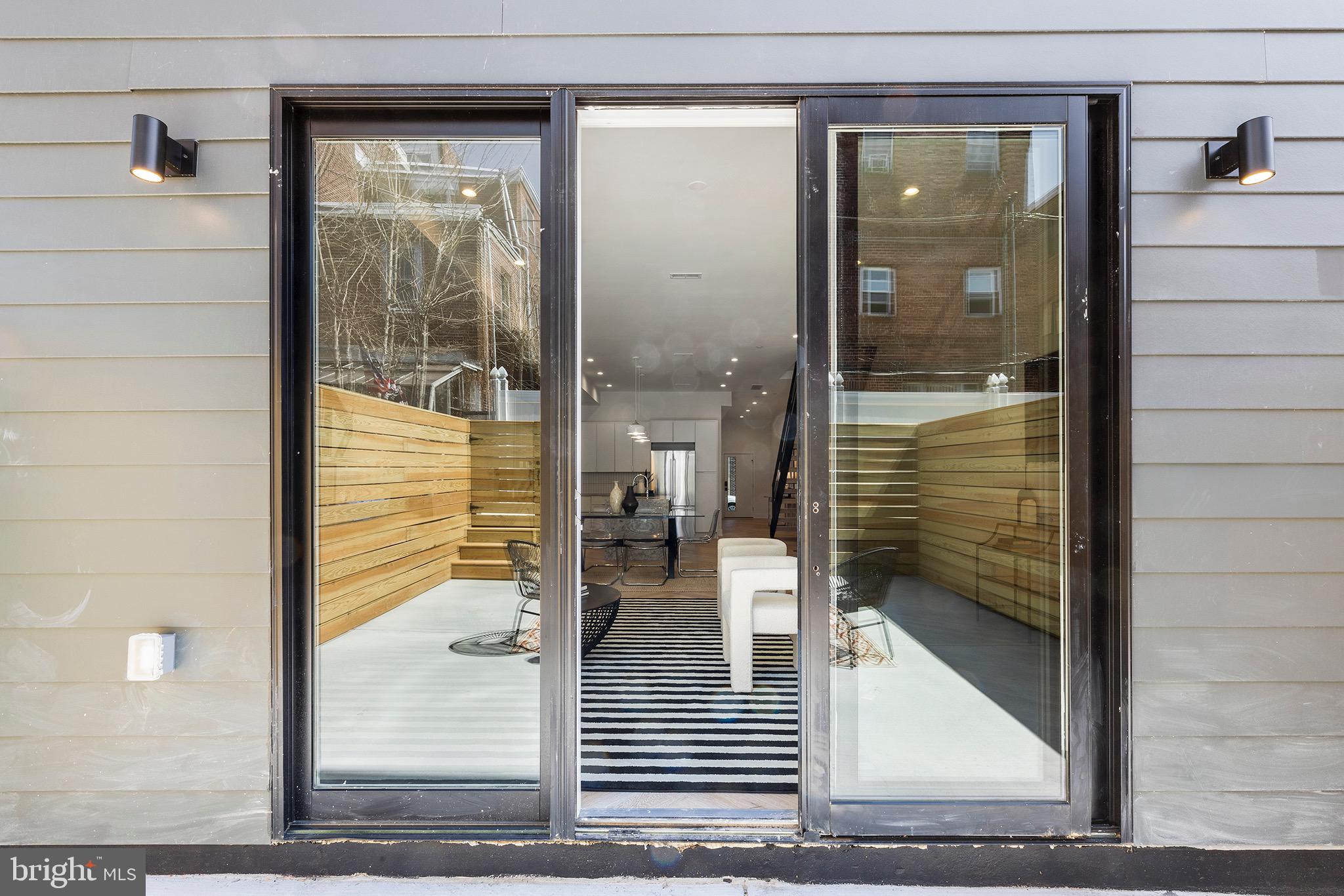 PASSYUNK SQUARE - Residential