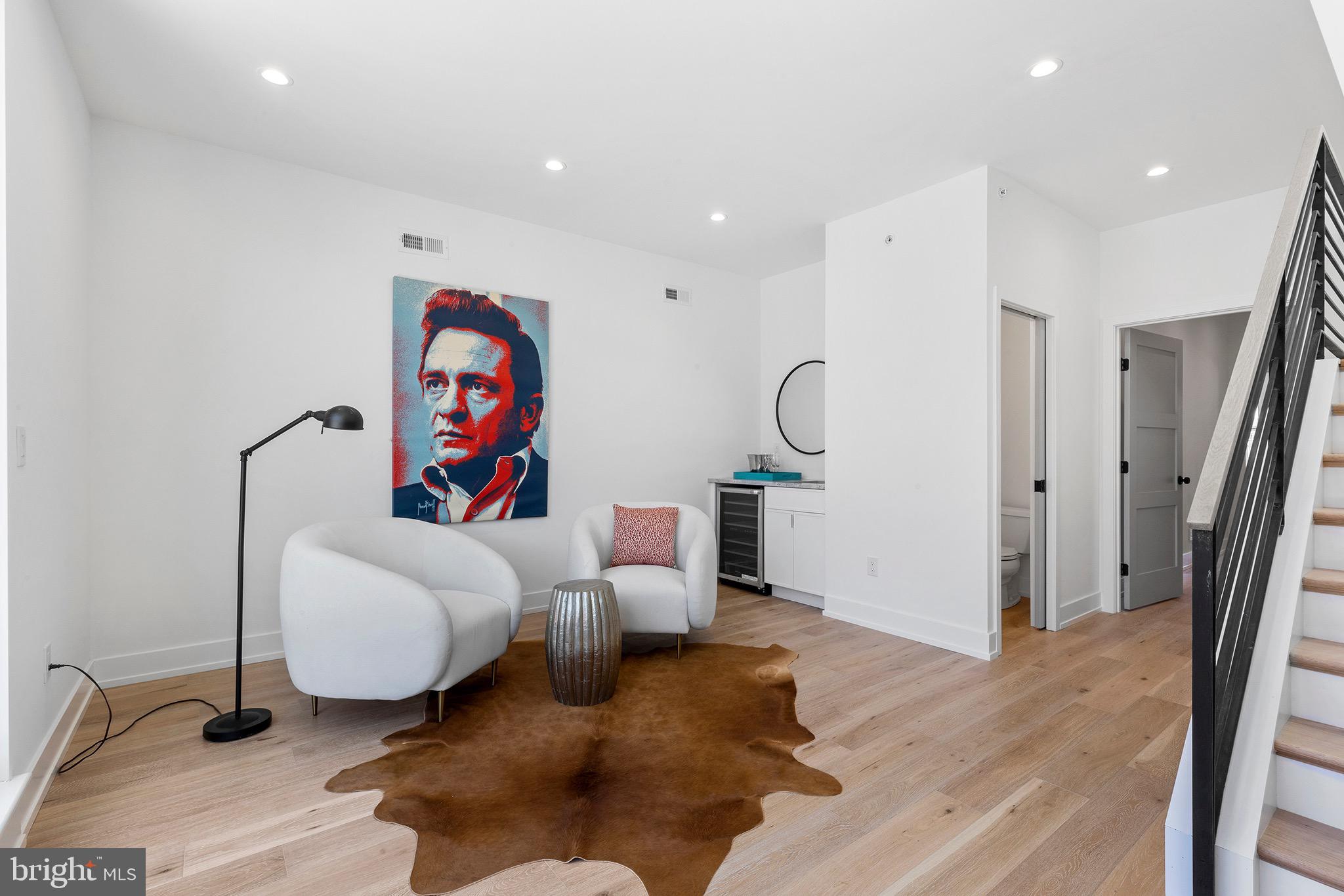 PASSYUNK SQUARE - Residential