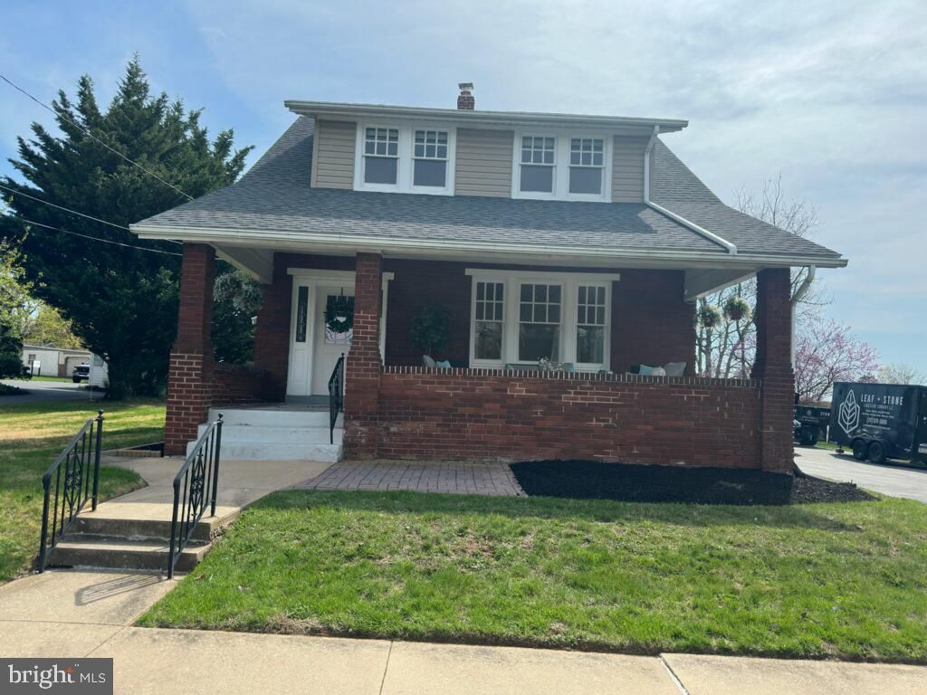 Photo of 1918 Carlisle Road, YORK, PA 17408 (MLS # PAYK2089552)