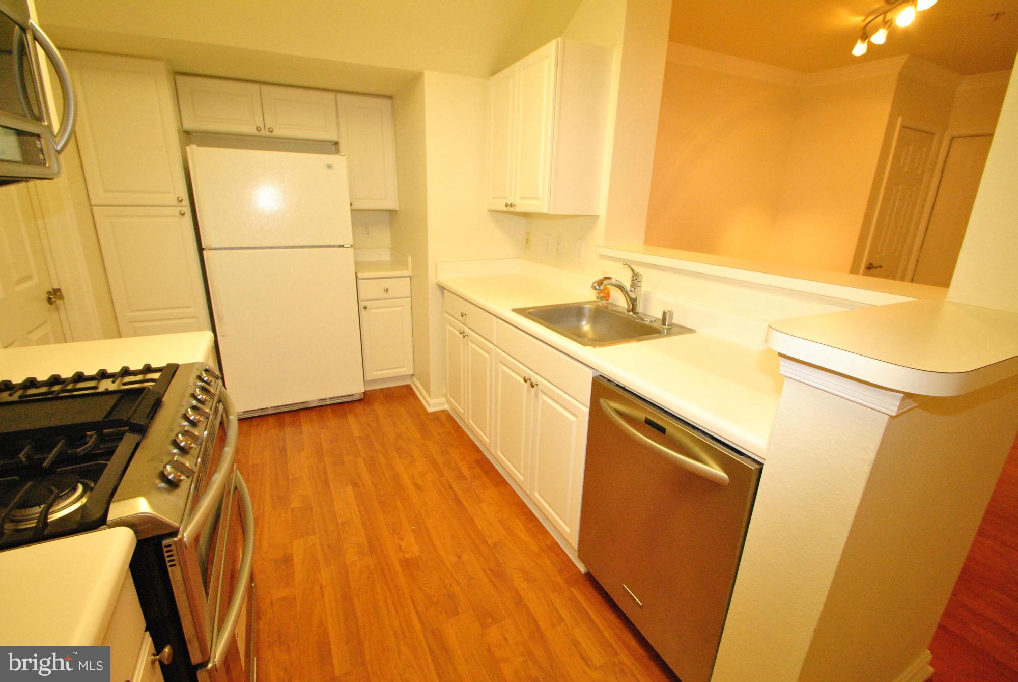 GATES OF FAIR LAKES - Residential