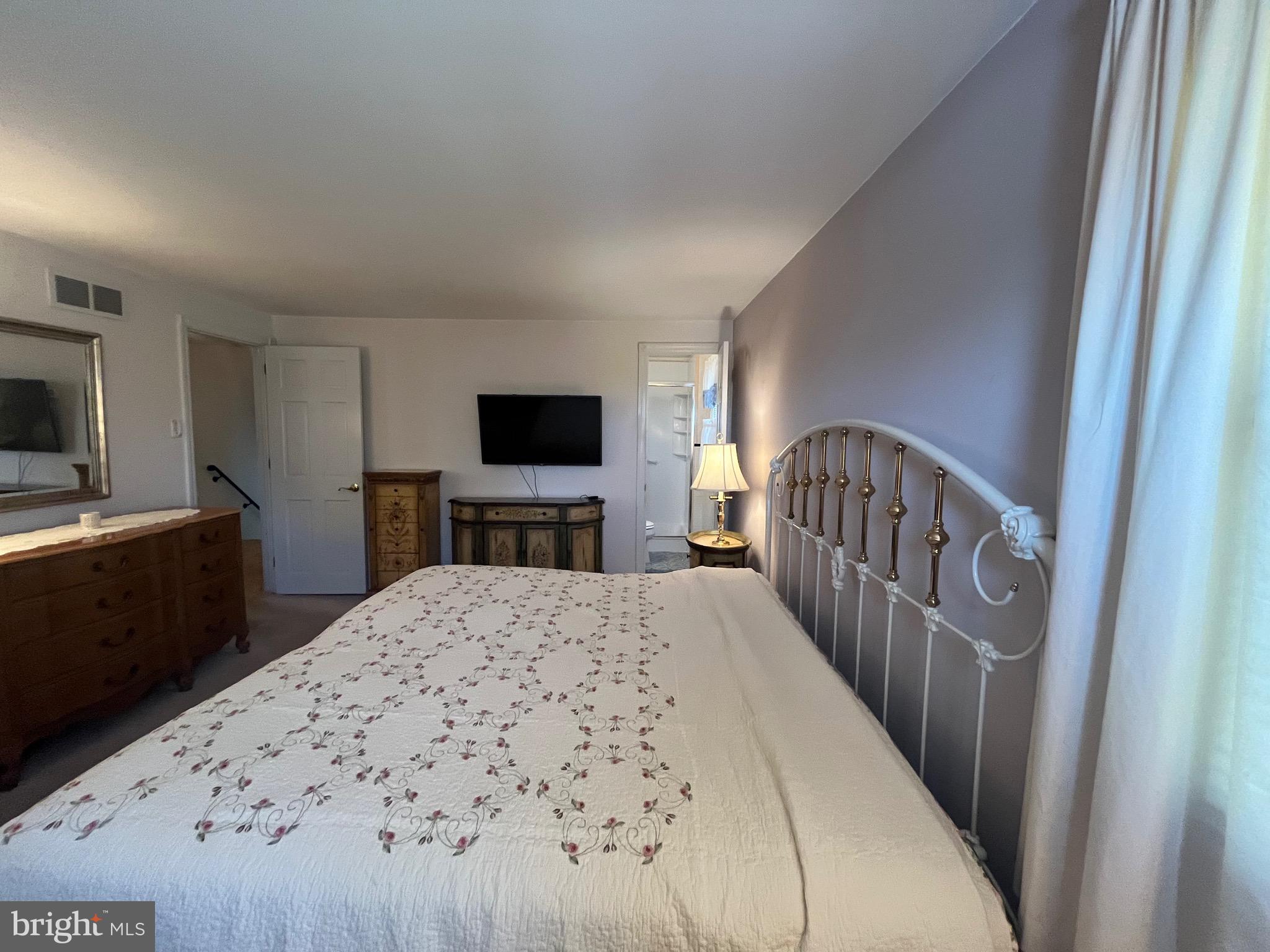 WITHERINGTON HGTS - Residential