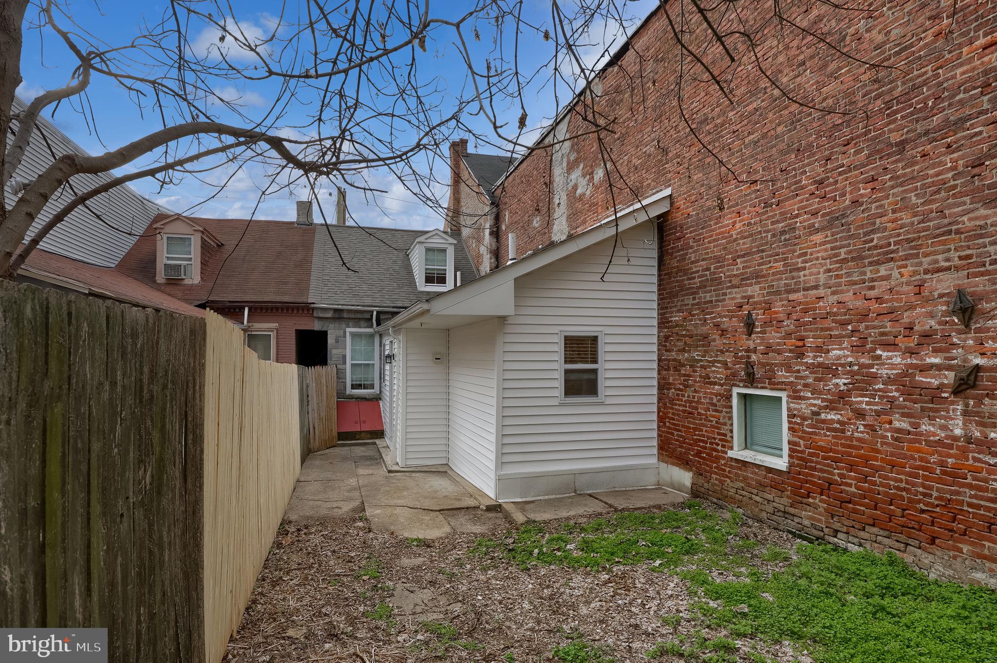 LANCASTER CITY ANNEX - Residential