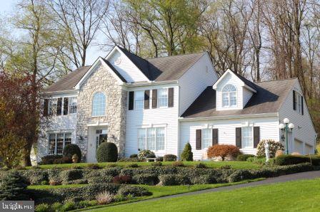 THE MEADOWS - Residential