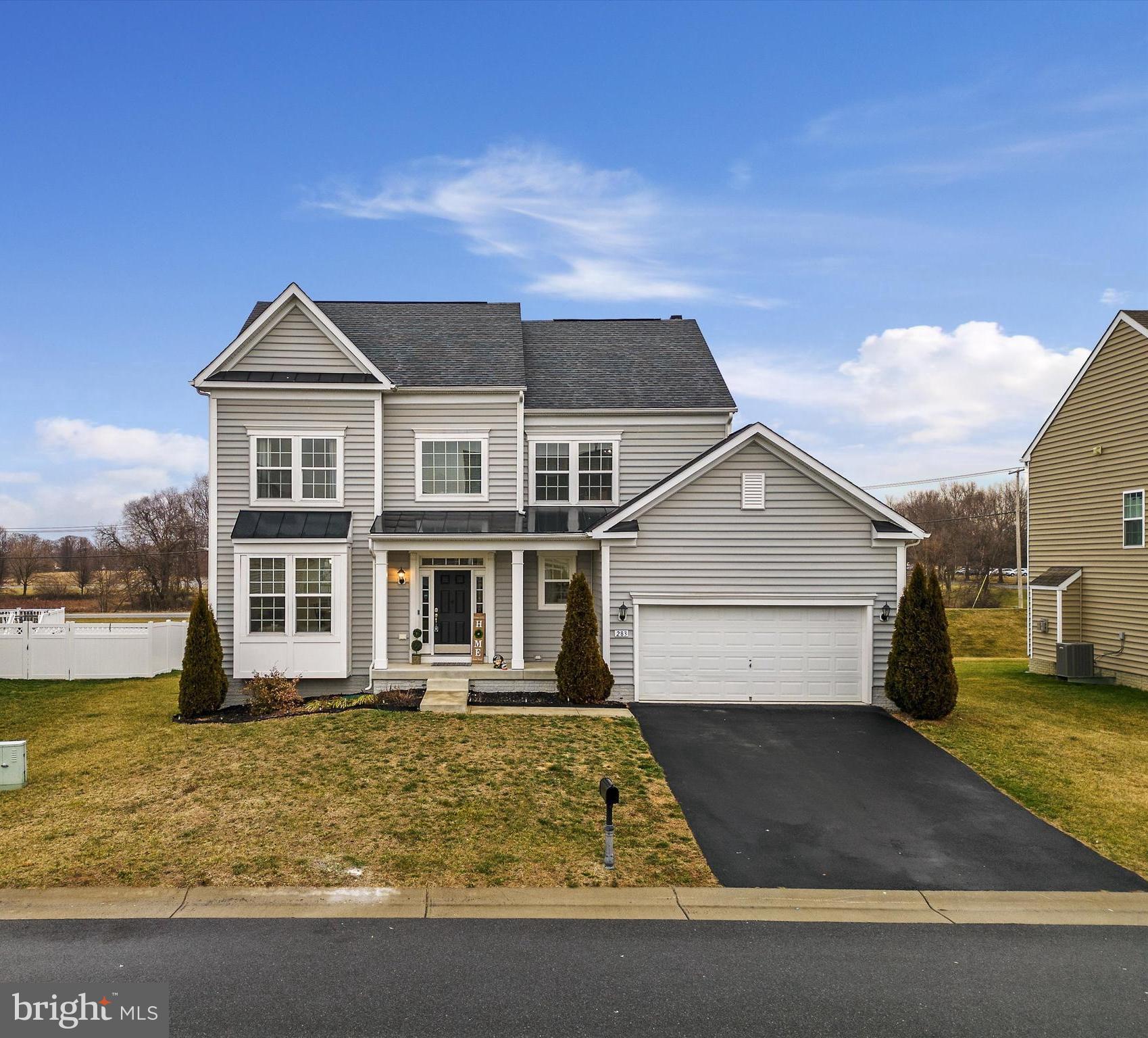 THE VILLAGE OF WASHINGTON TRAIL EAST - Residential