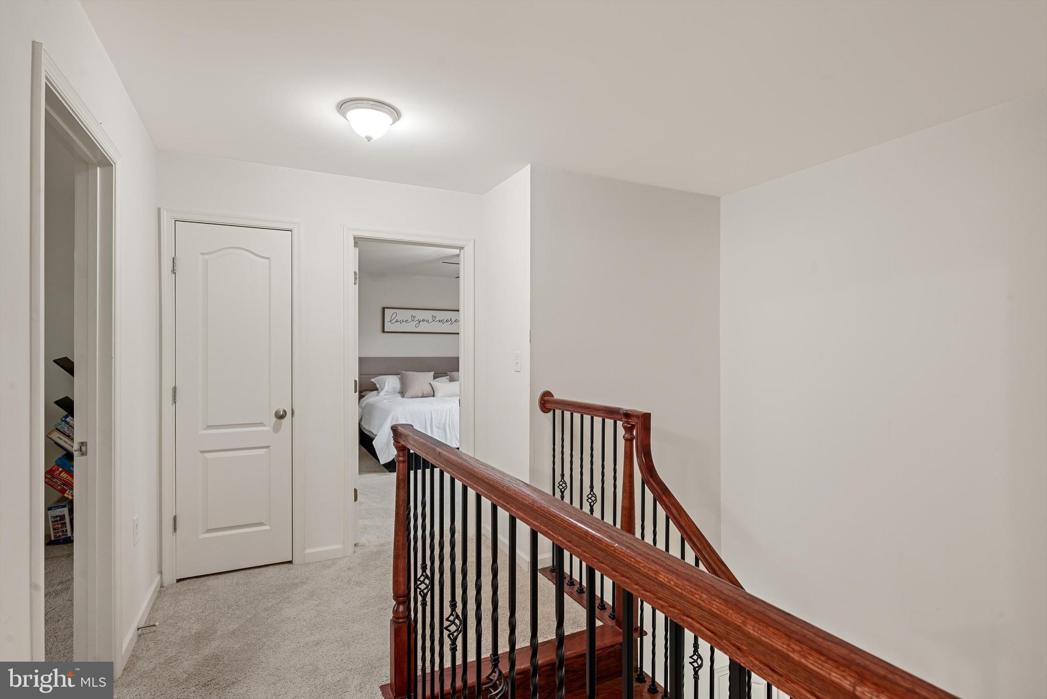 THE VILLAGE OF WASHINGTON TRAIL EAST - Residential