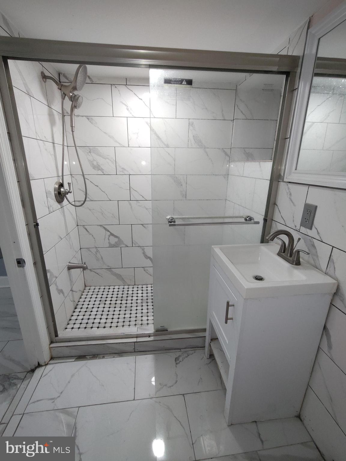 STONEHURST - Residential