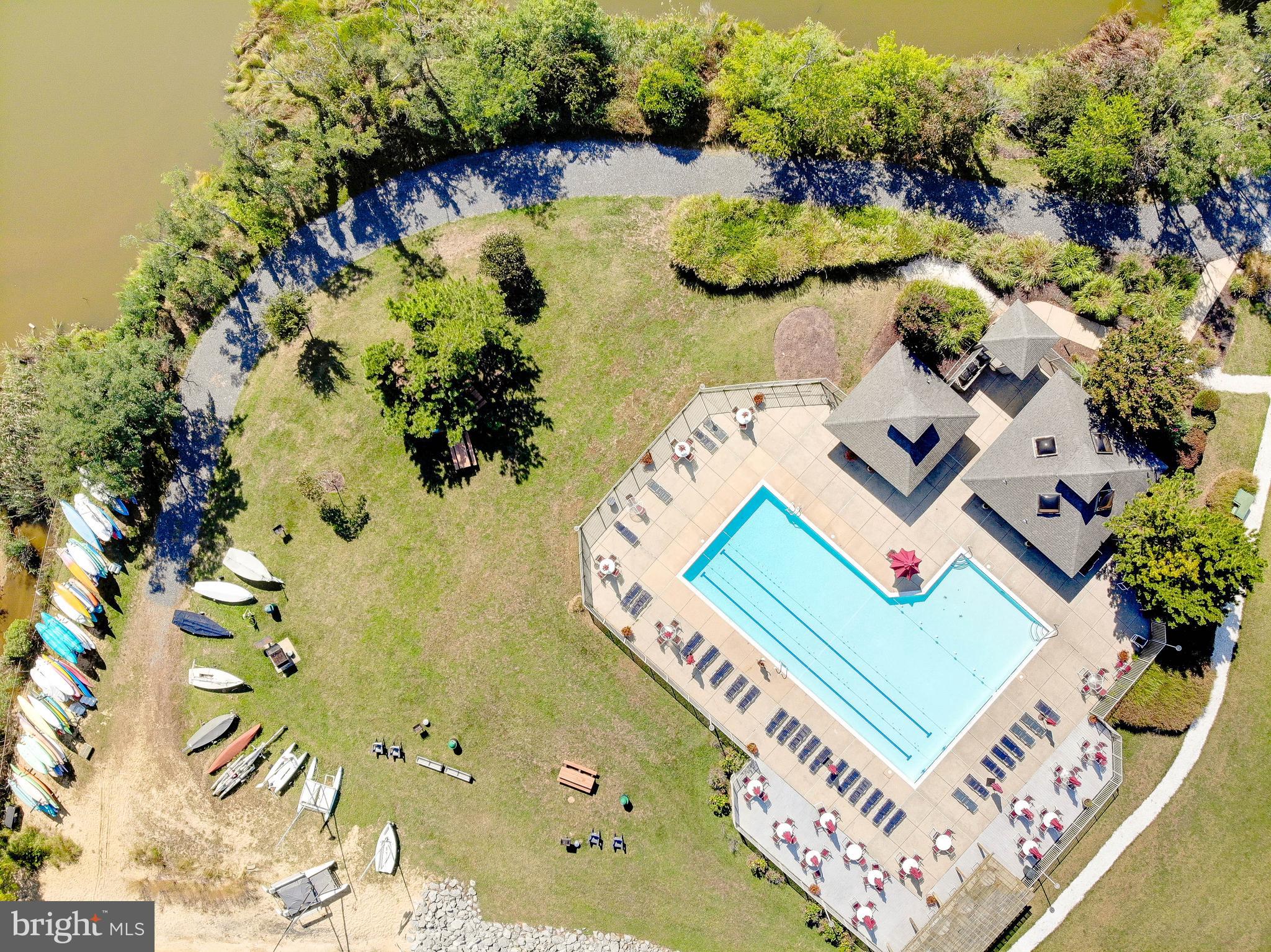 CHESAPEAKE HARBOUR - Residential