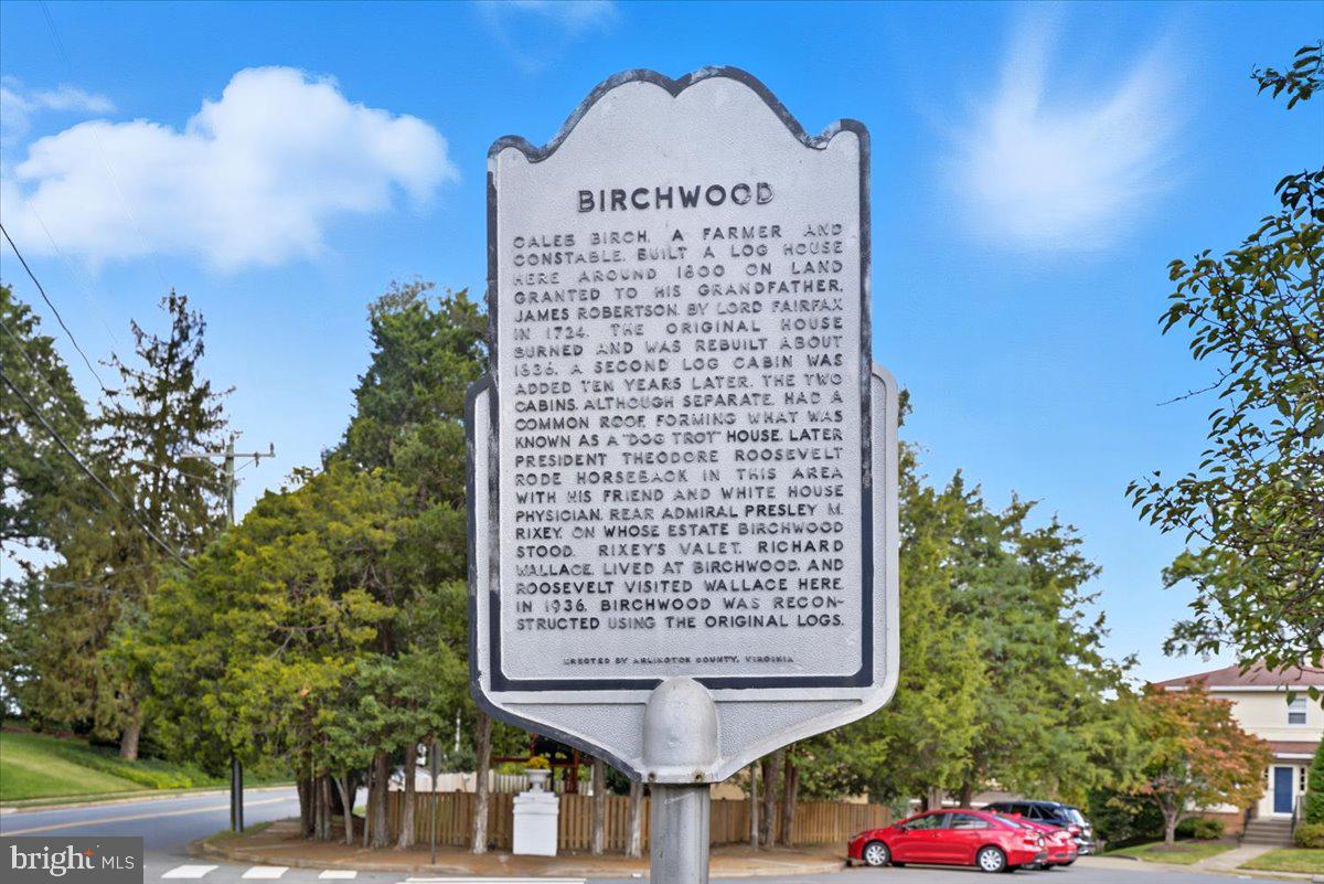 BROYHILL FOREST - Residential Lease