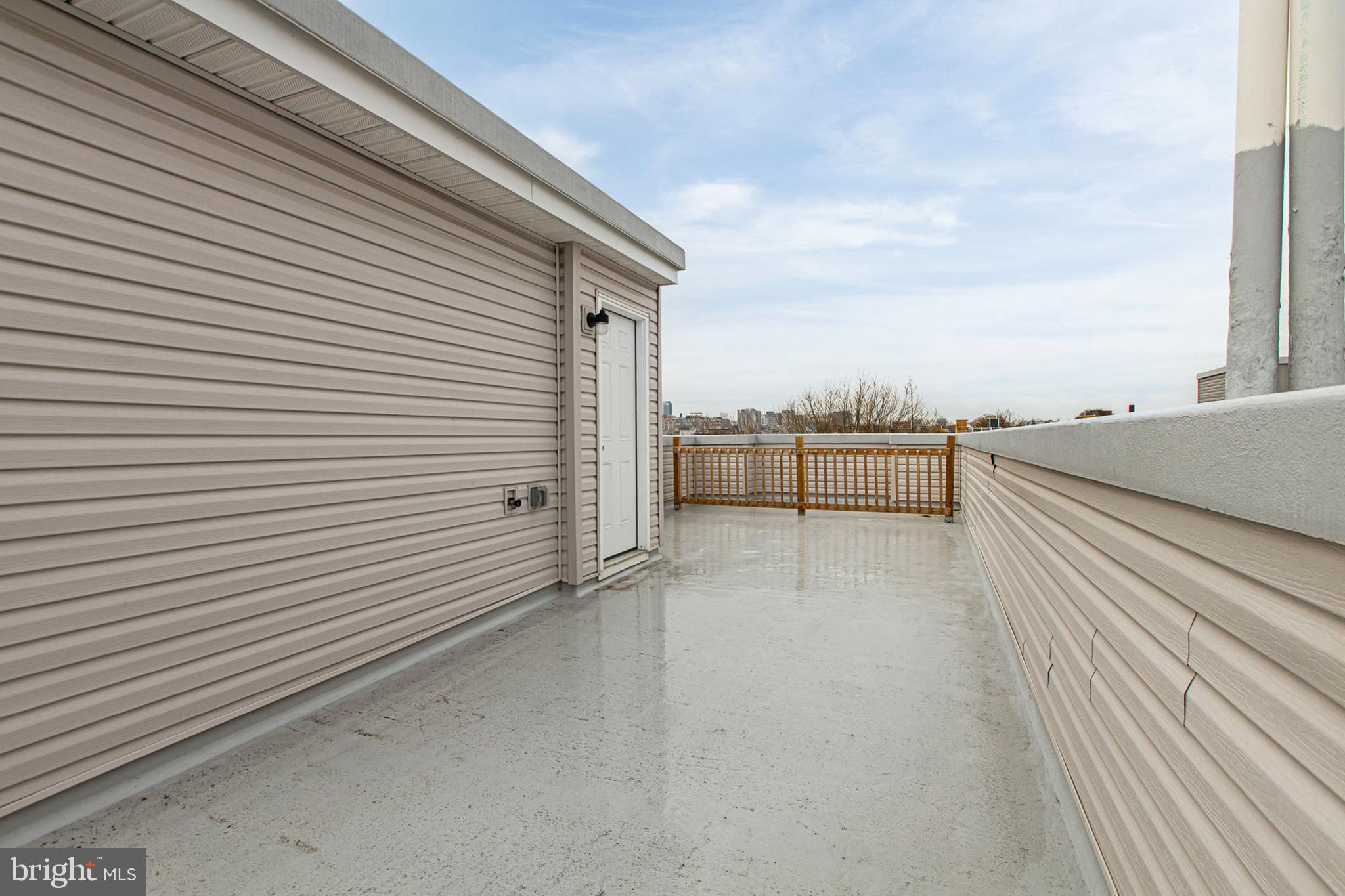 NORRIS SQUARE - Residential