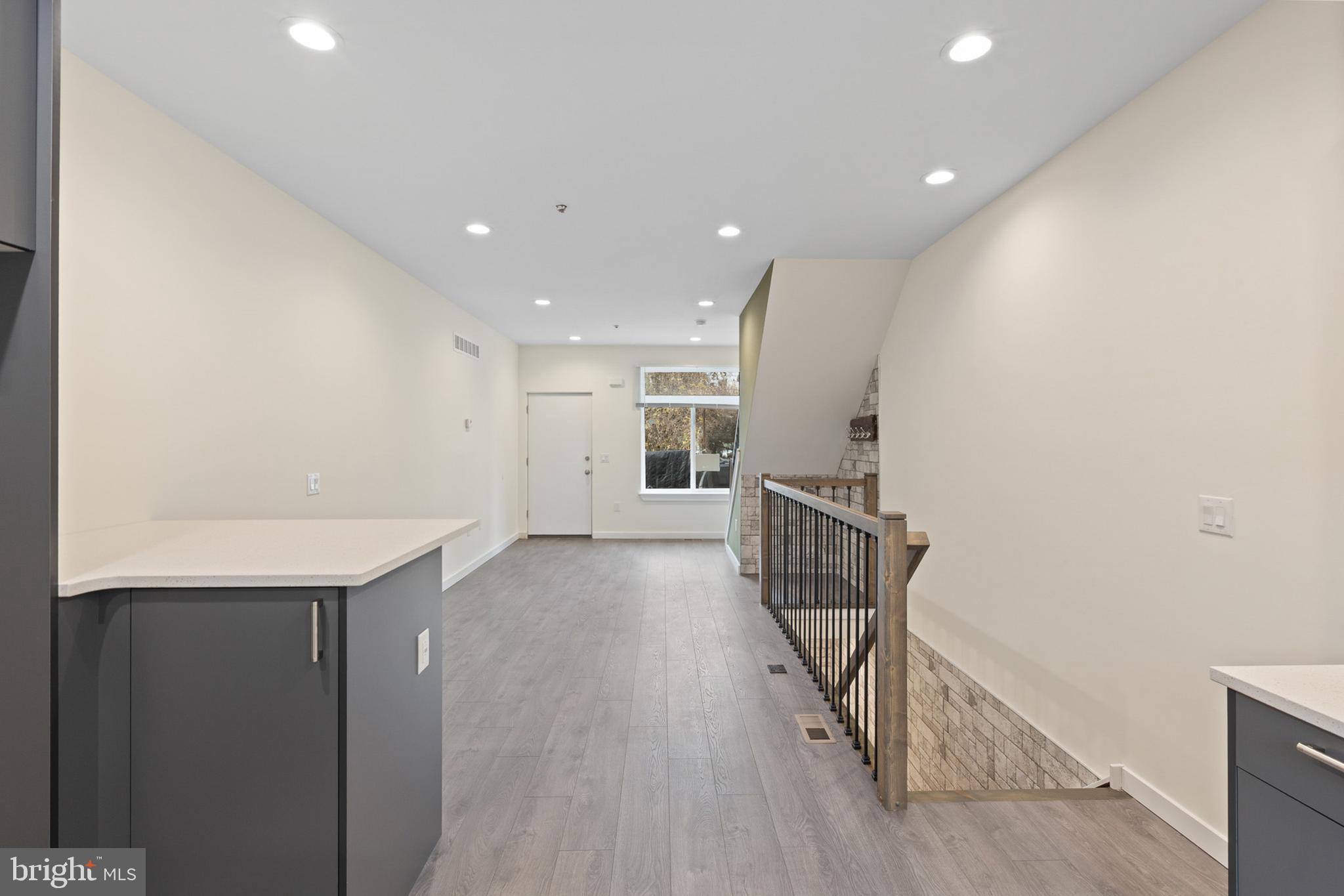 NORRIS SQUARE - Residential