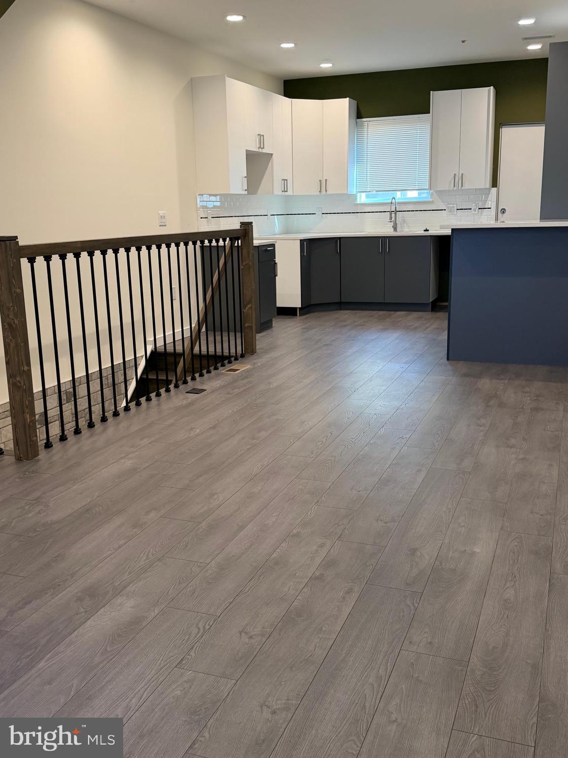 NORRIS SQUARE - Residential