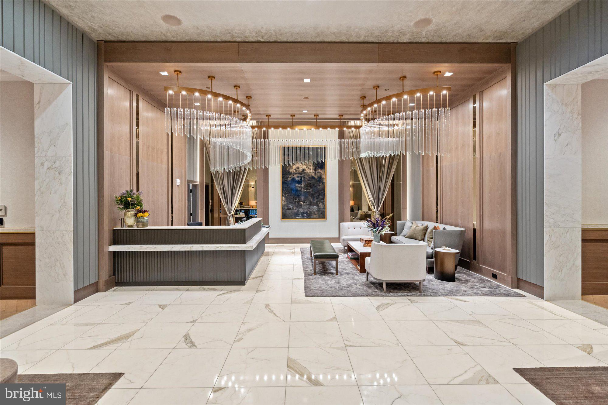 CHEVY CHASE - Residential