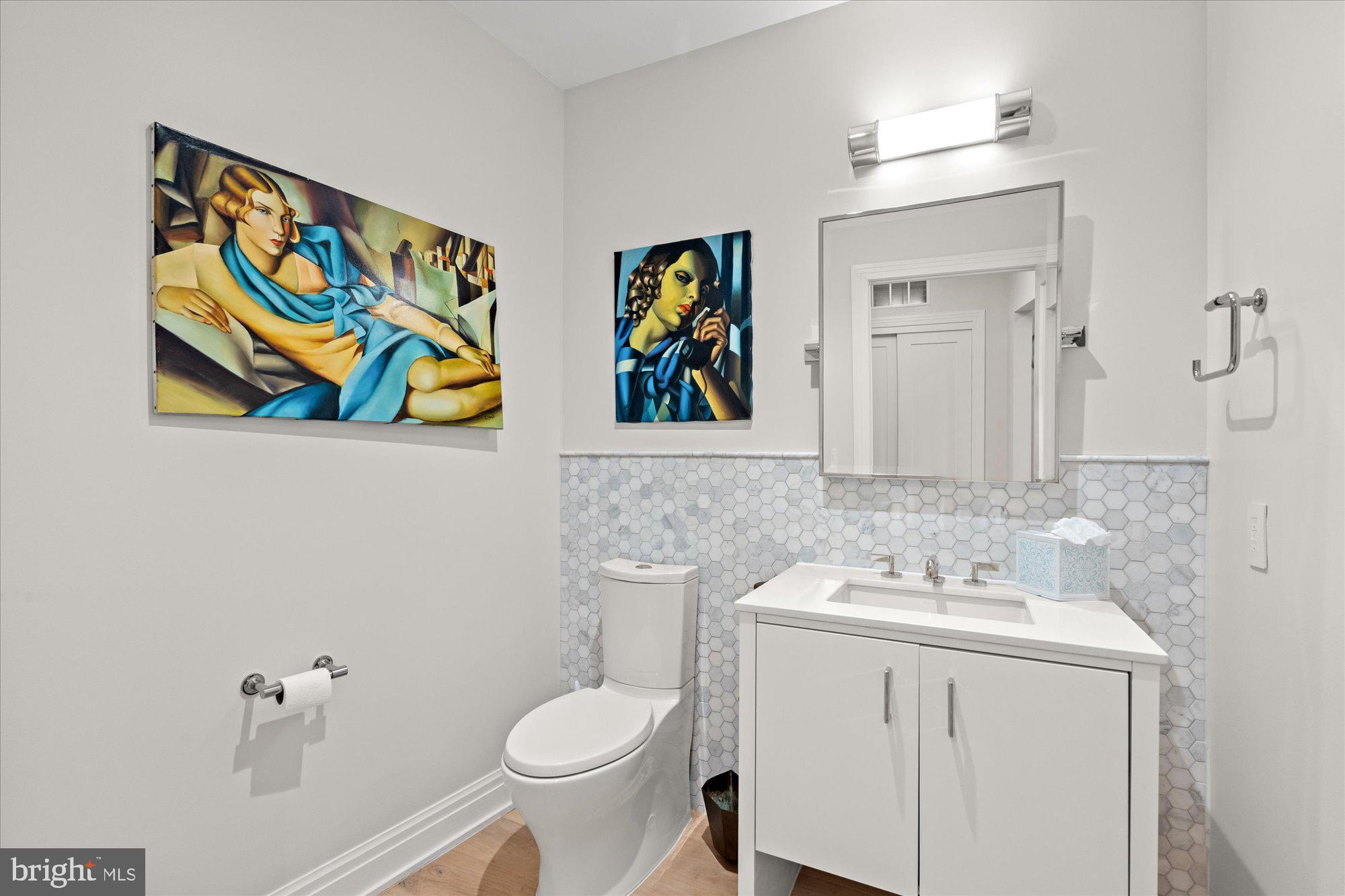 CHEVY CHASE - Residential