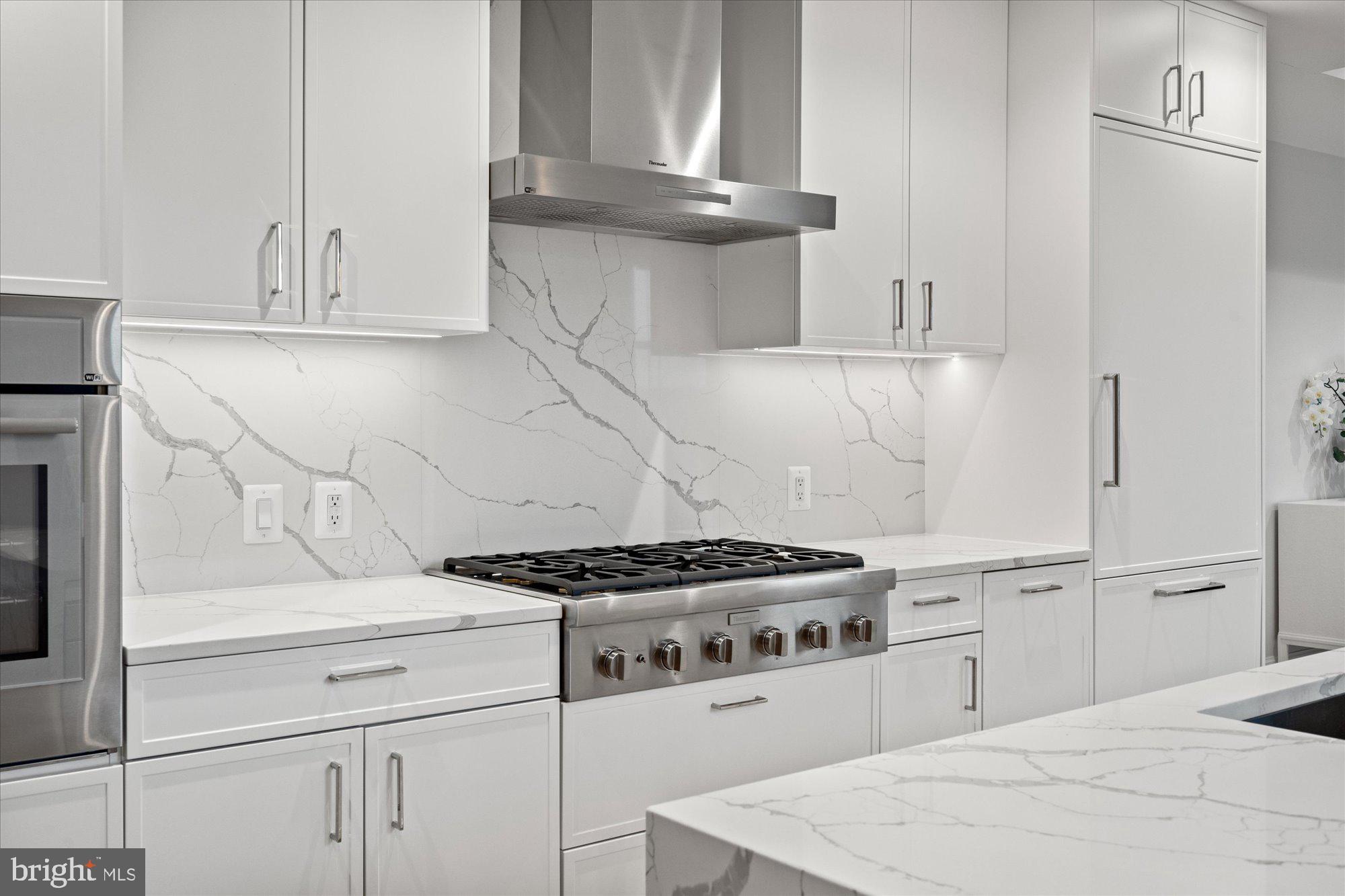 CHEVY CHASE - Residential