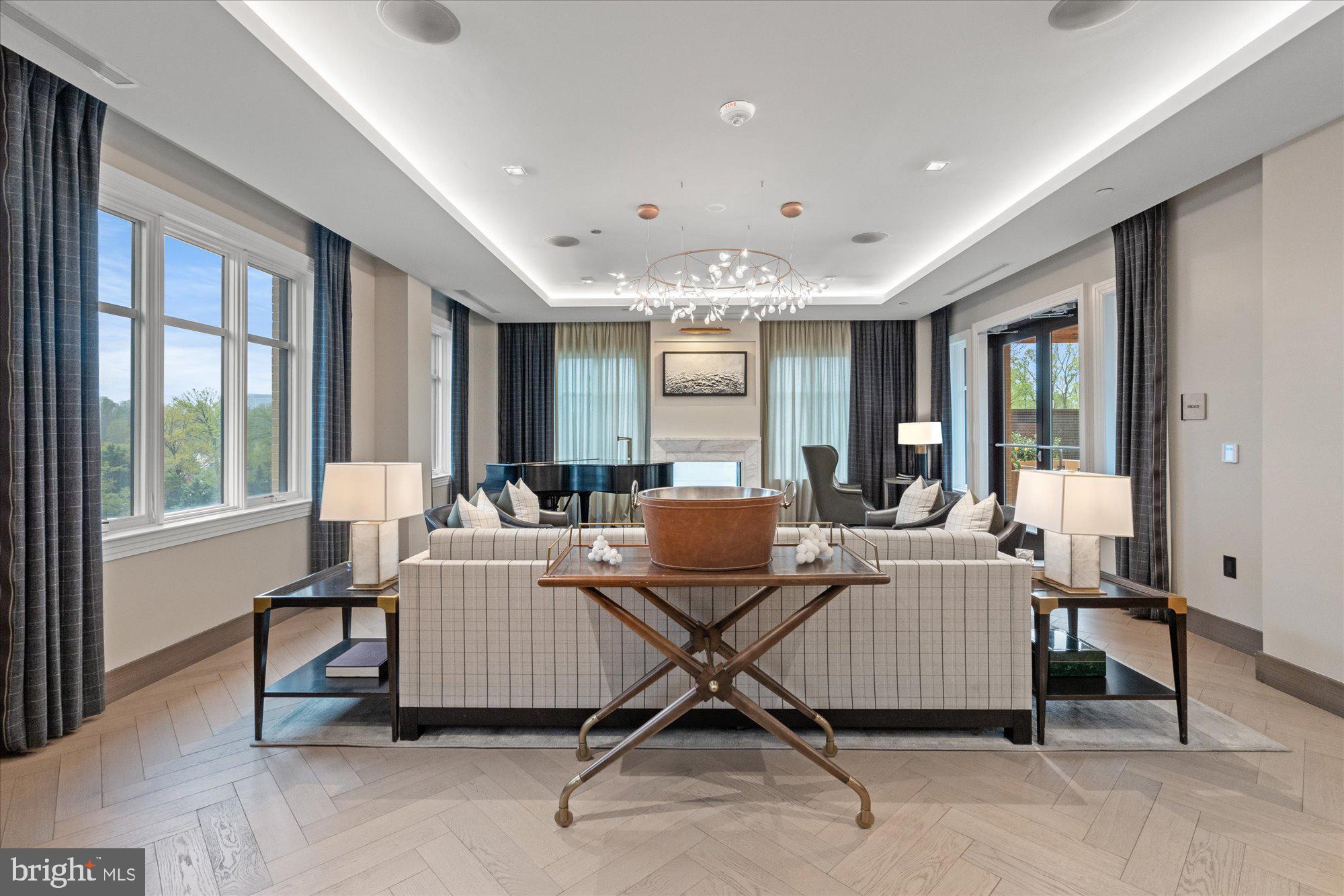 CHEVY CHASE - Residential