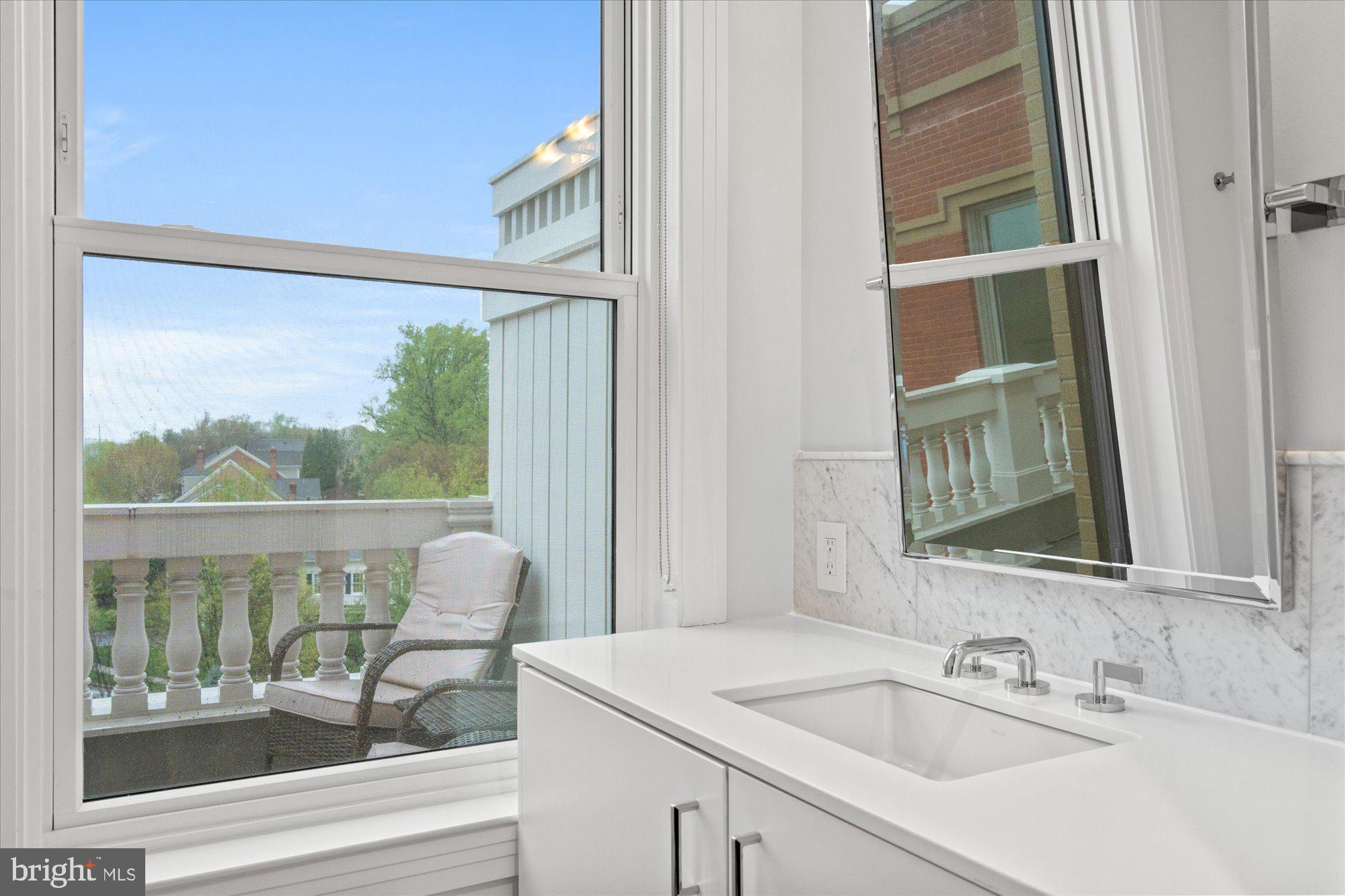 CHEVY CHASE - Residential