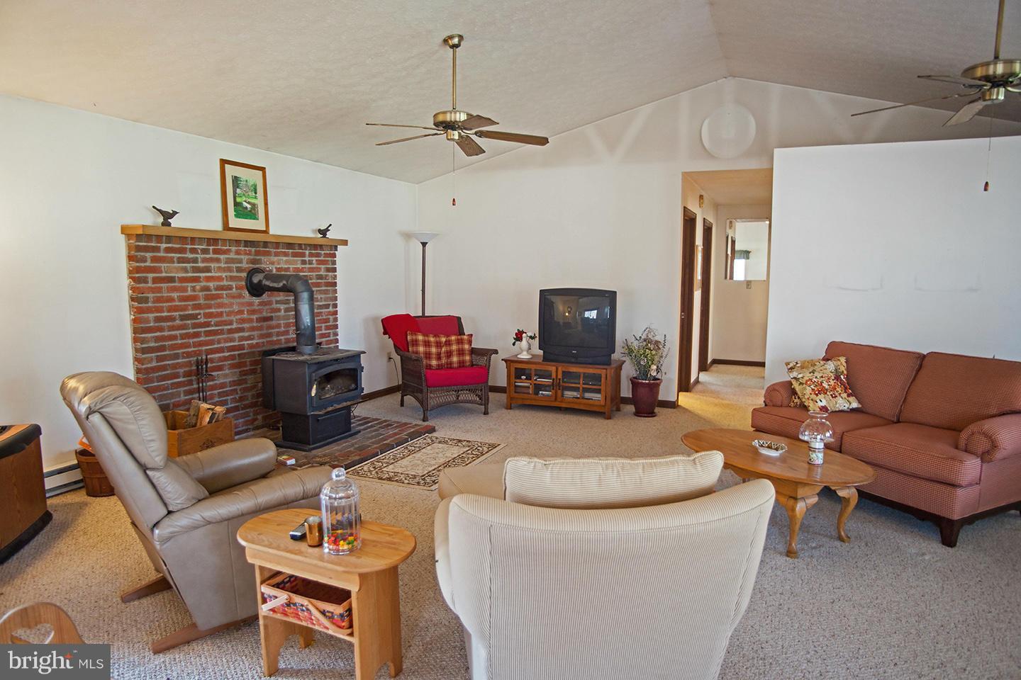 HIGHLAND RIDGE - Residential