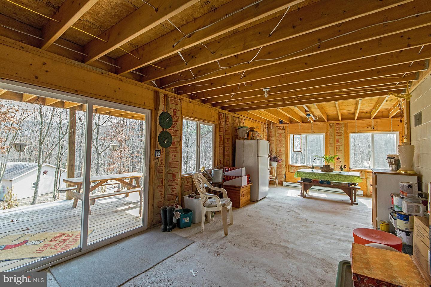 HIGHLAND RIDGE - Residential