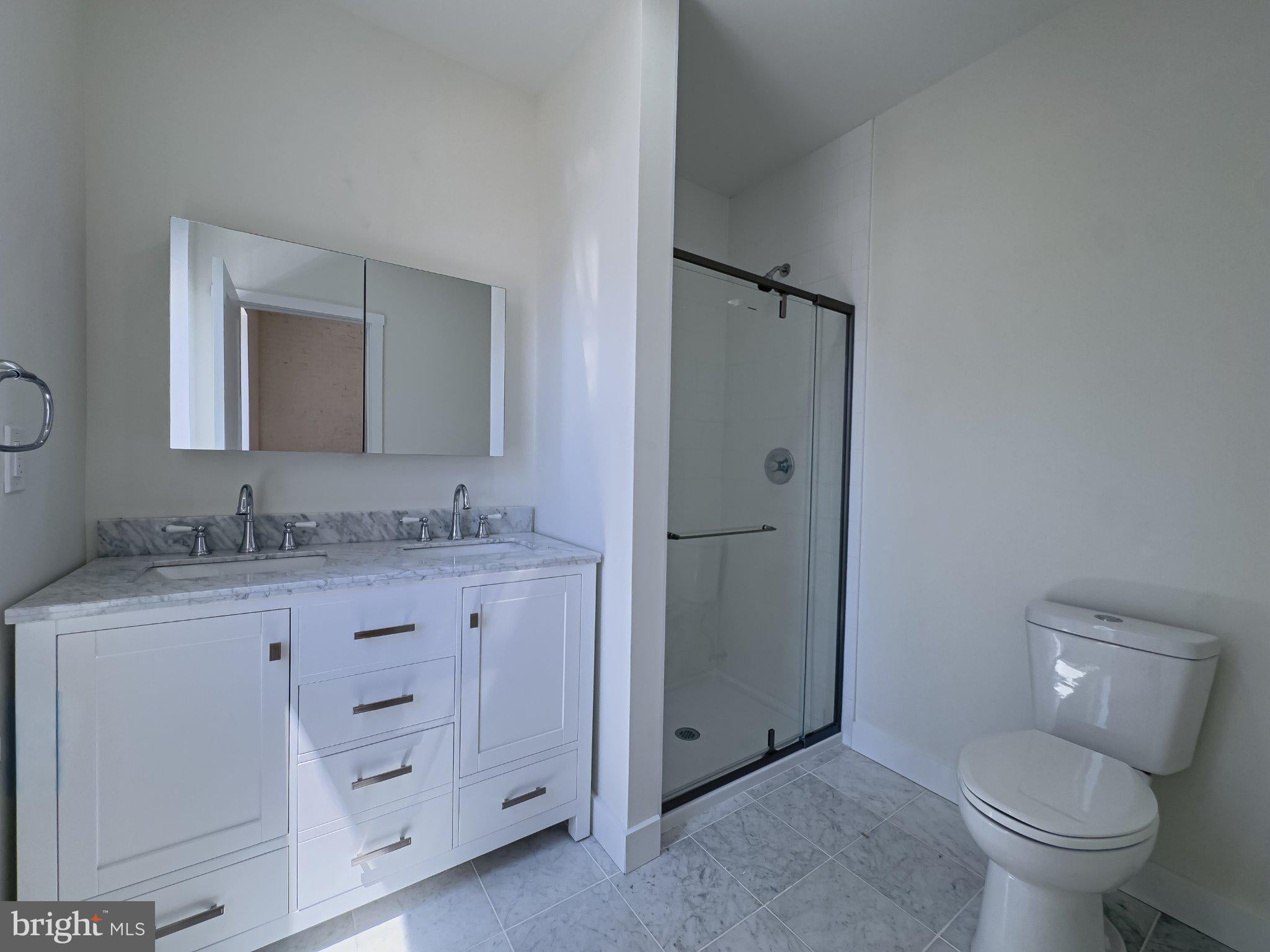 2013 GREEN STREET 2FL