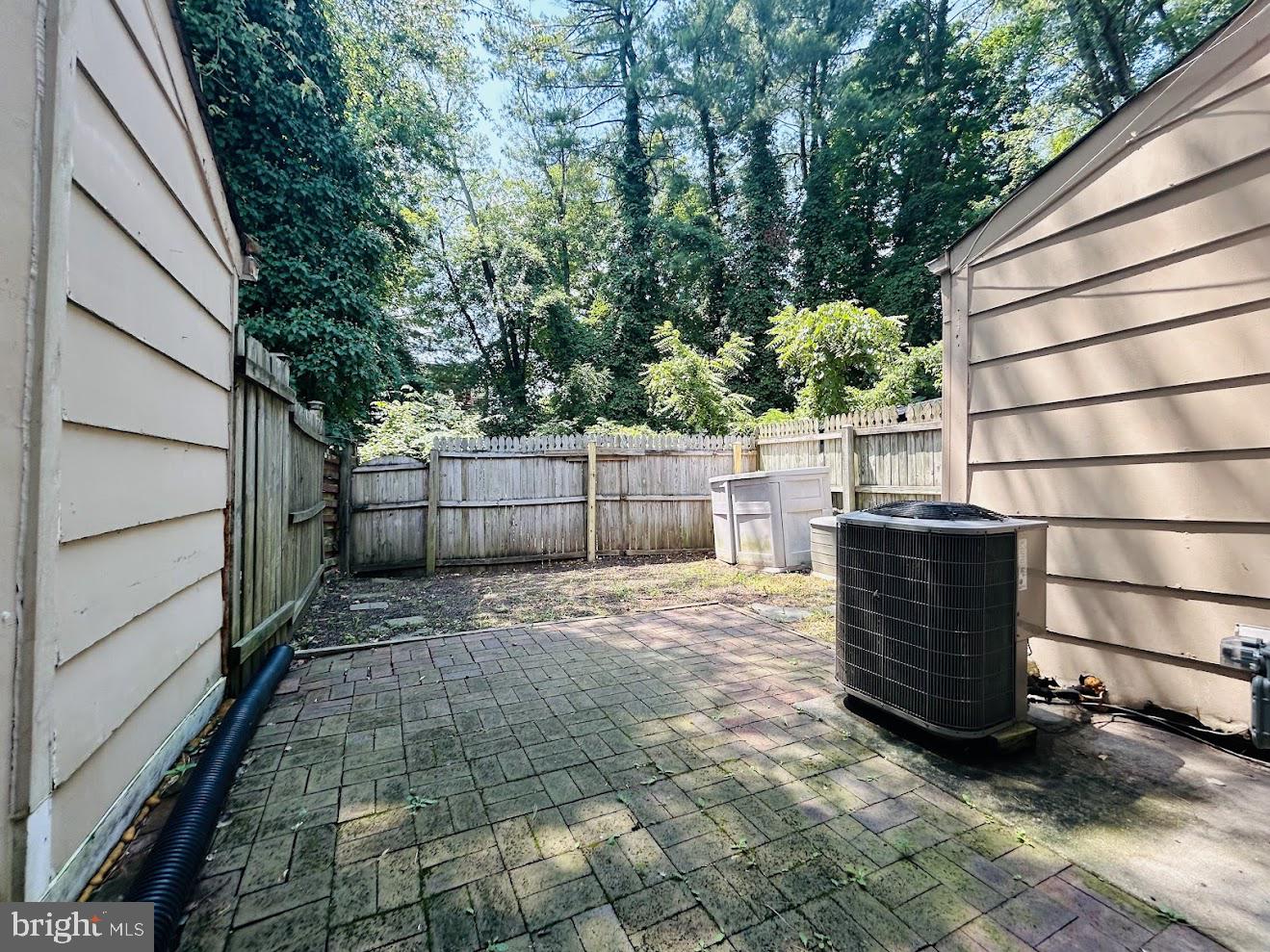 DALE CITY - Residential Lease