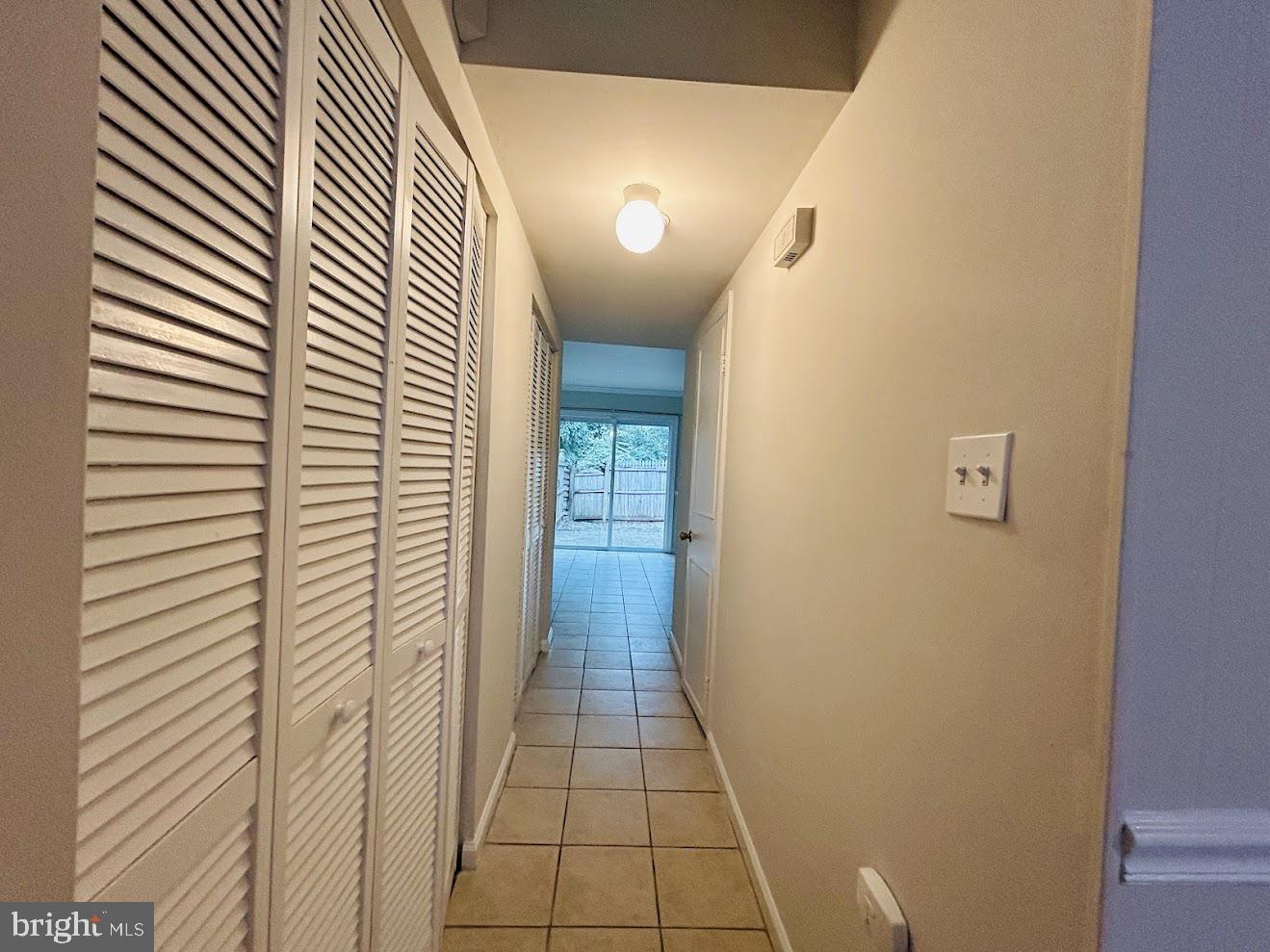 DALE CITY - Residential Lease