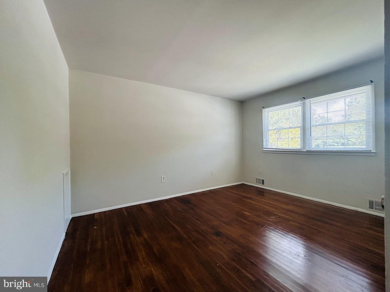 DALE CITY - Residential Lease