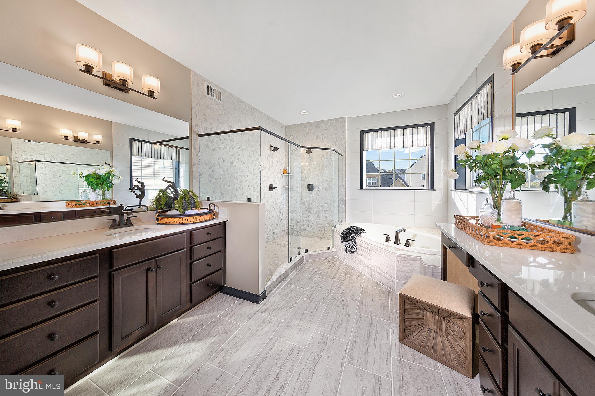 FAIRWAY ESTATES - Residential