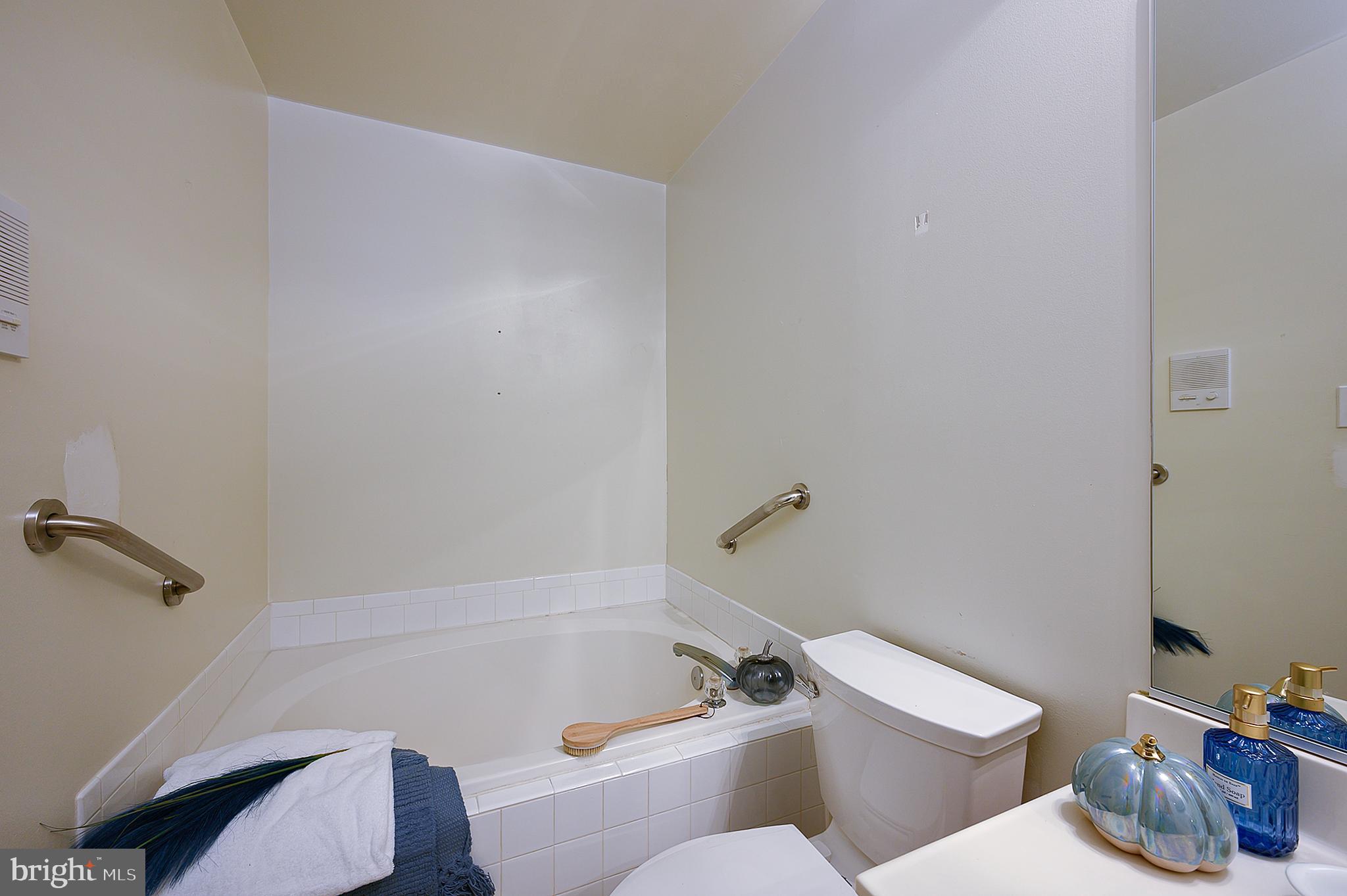 BOLTON HILL HISTORIC DISTRICT - Residential