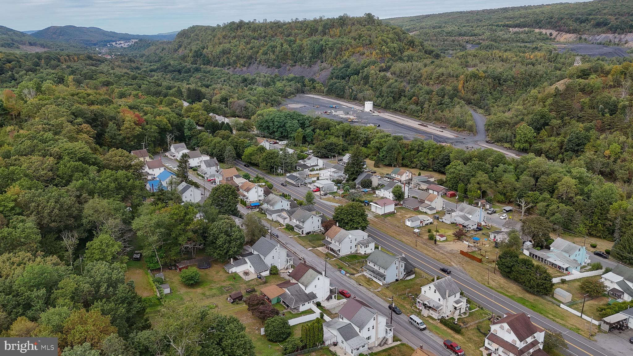 79-81 W MINER STREET