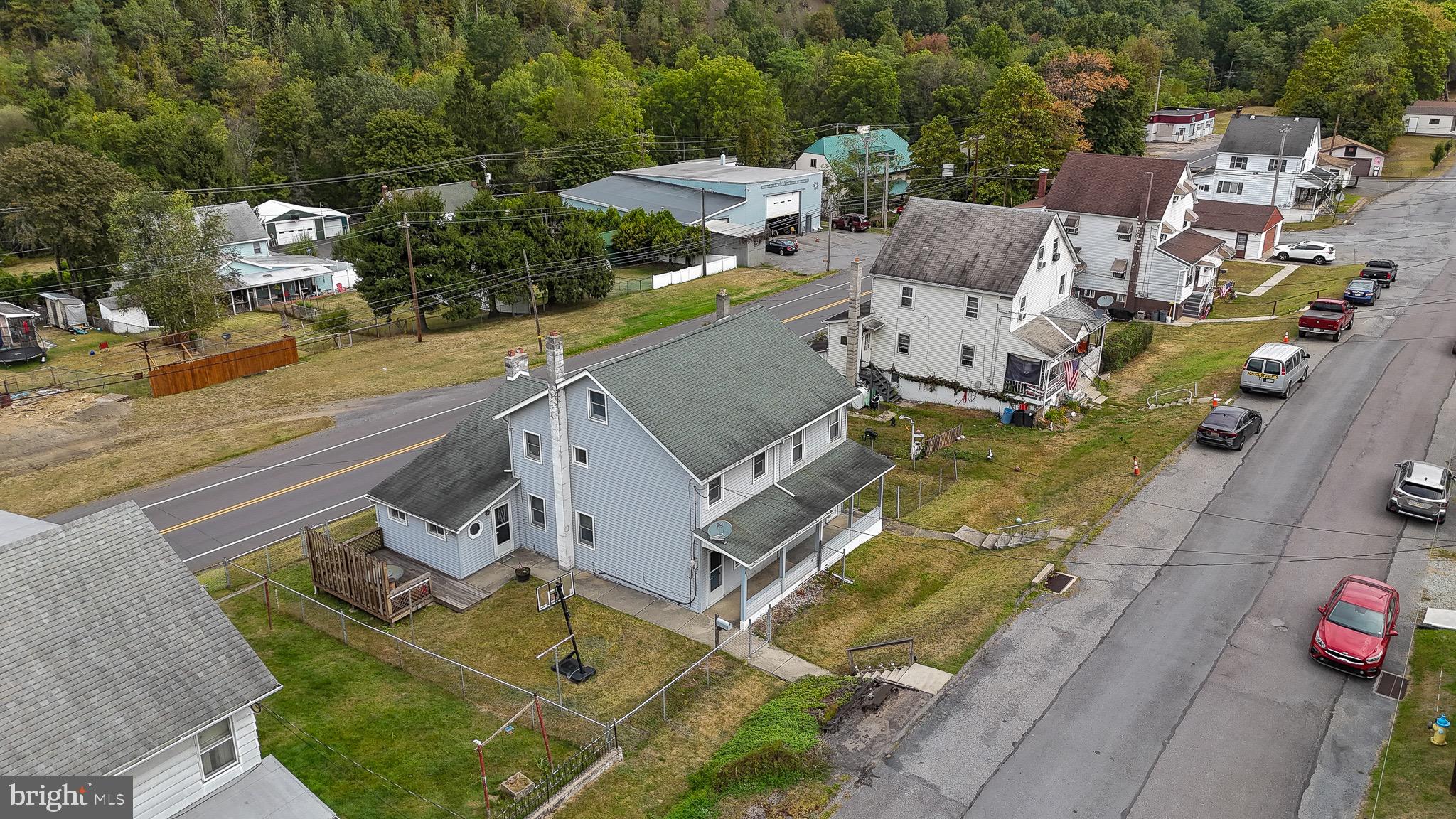 79-81 W MINER STREET