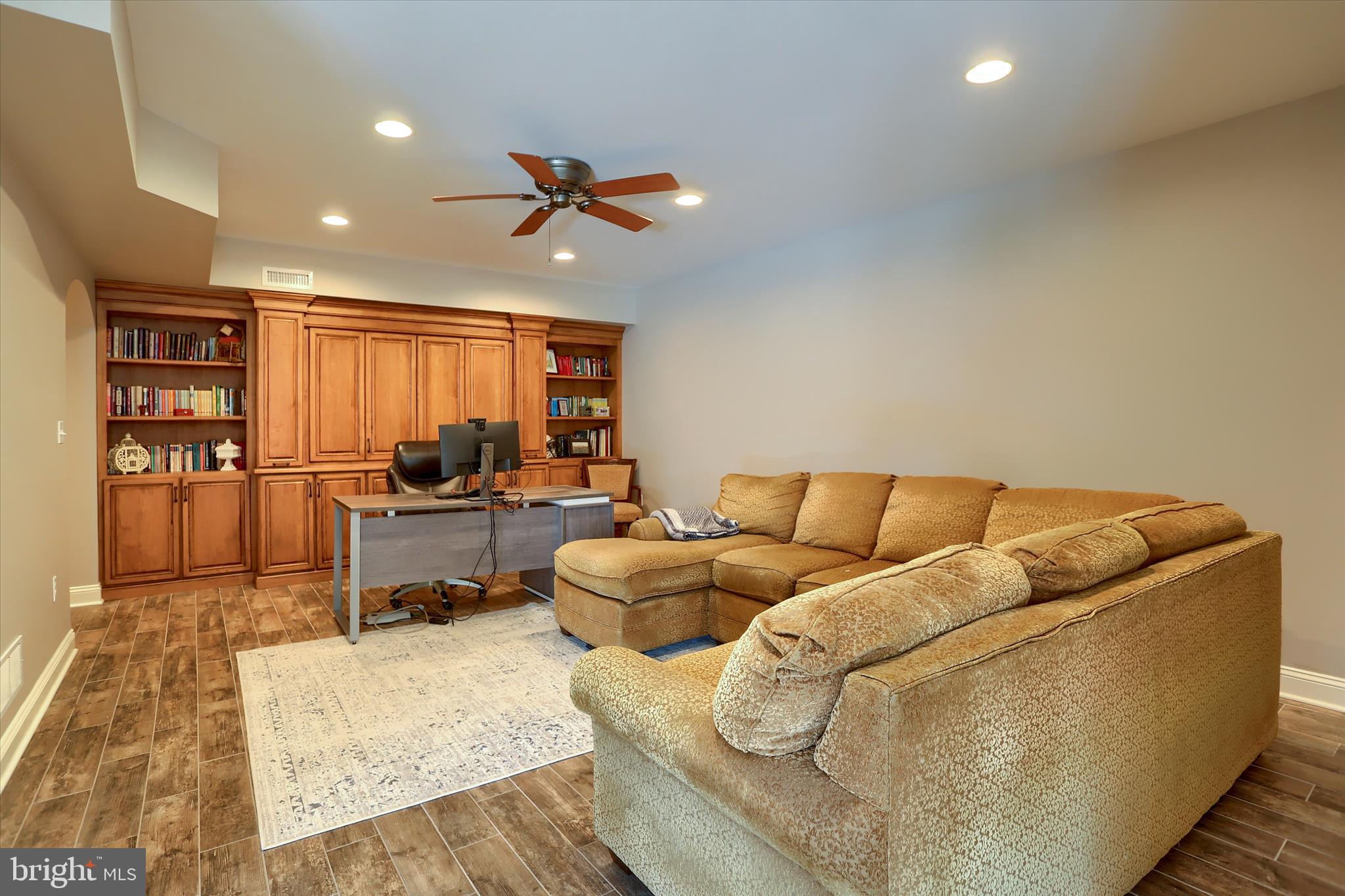 ESTATES OF FOREST RIDGE - Residential