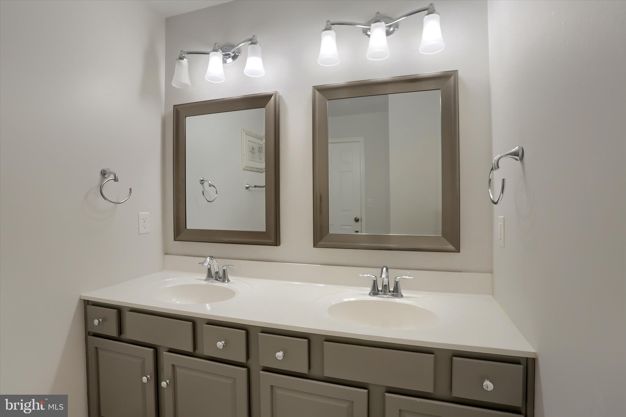 ESTATES OF FOREST RIDGE - Residential