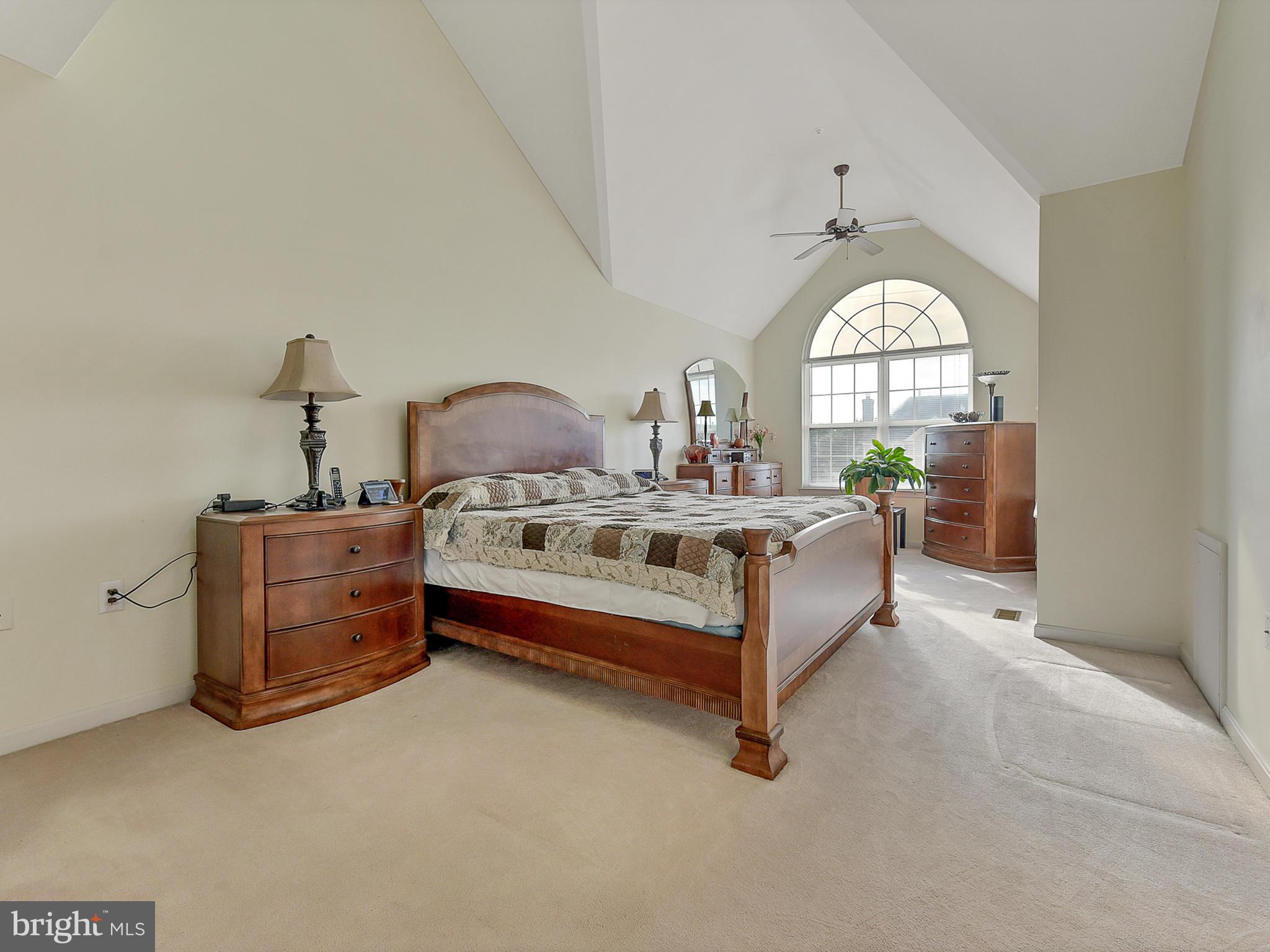 TUSCARORA KNOLLS - Residential