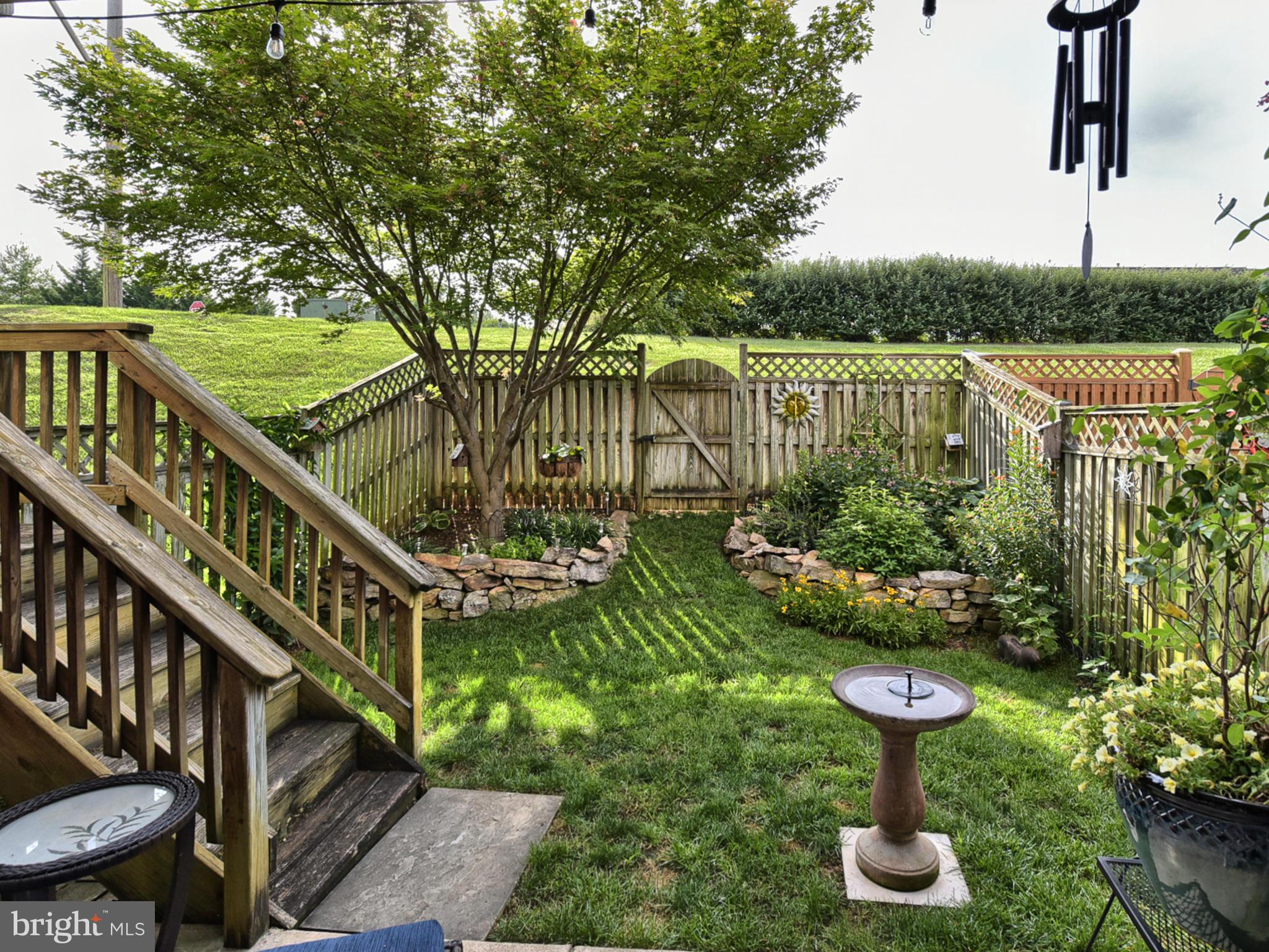 TUSCARORA KNOLLS - Residential