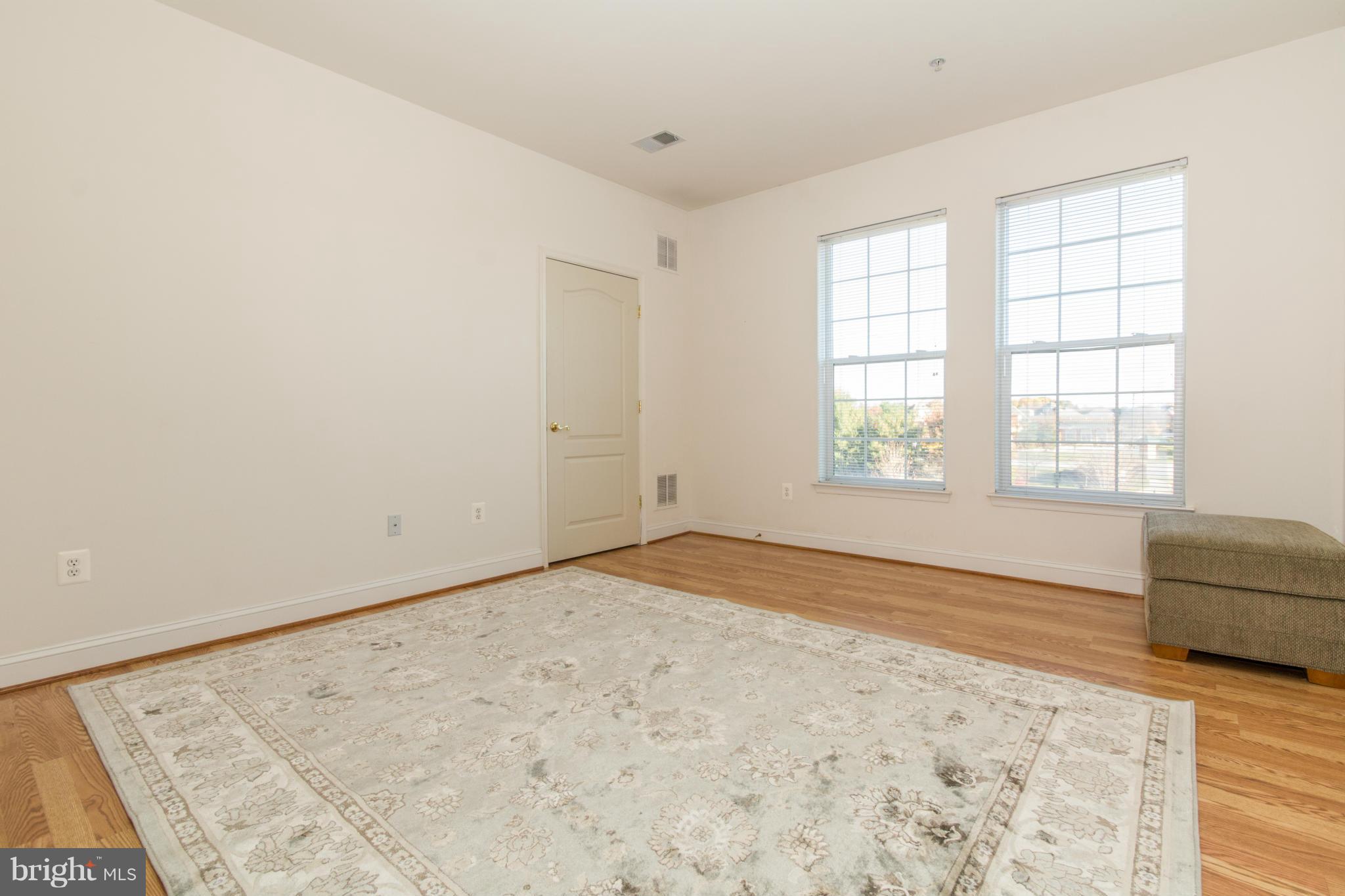 VILLAGE OF RIVER HILL - Residential