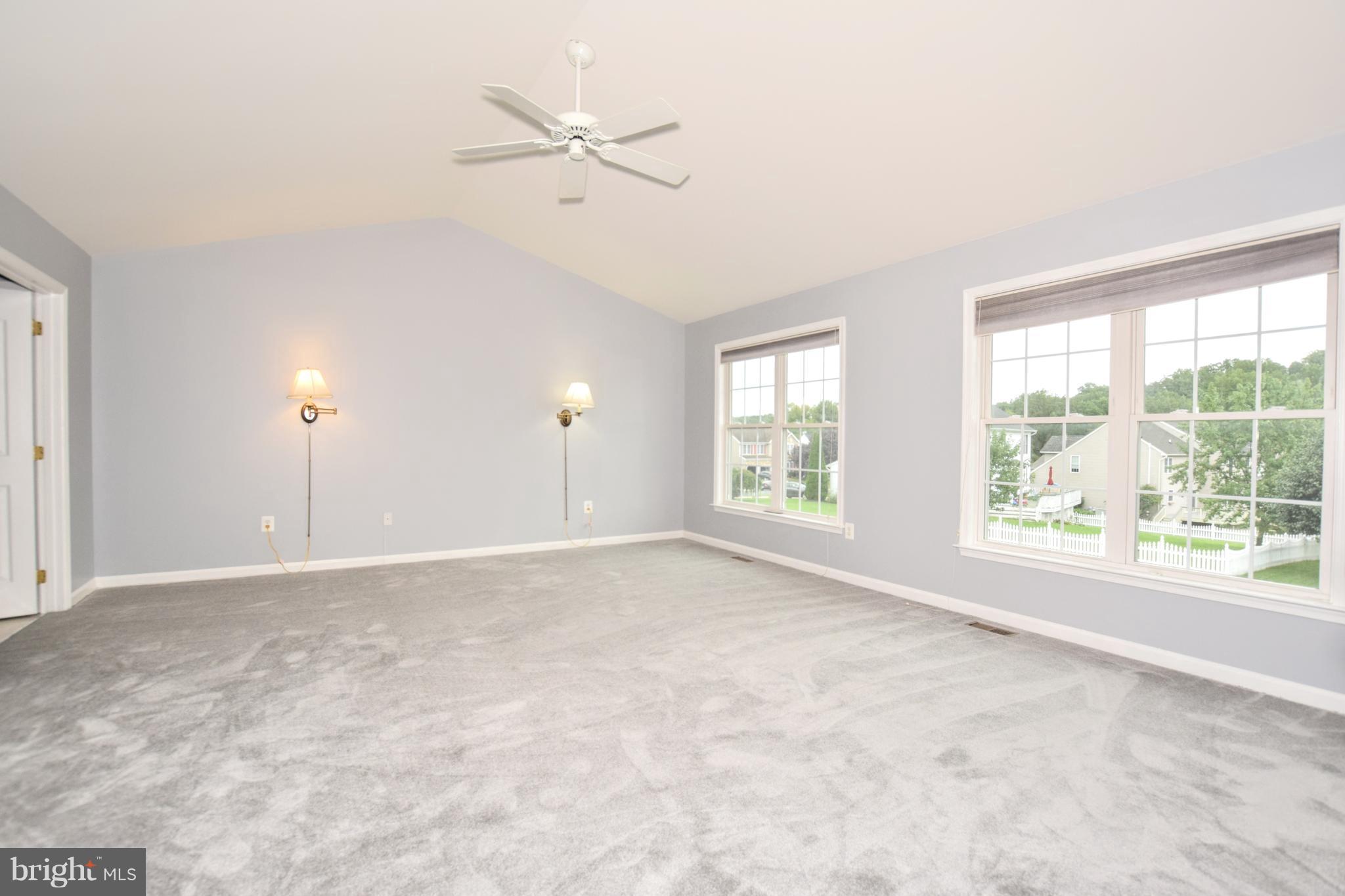 HICKORY OVERLOOK - Residential Lease