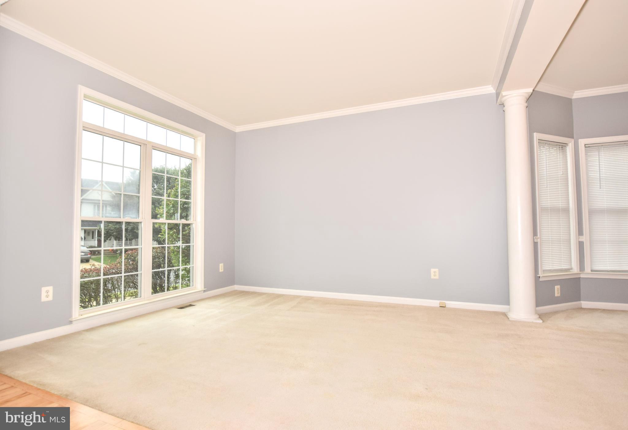 HICKORY OVERLOOK - Residential Lease