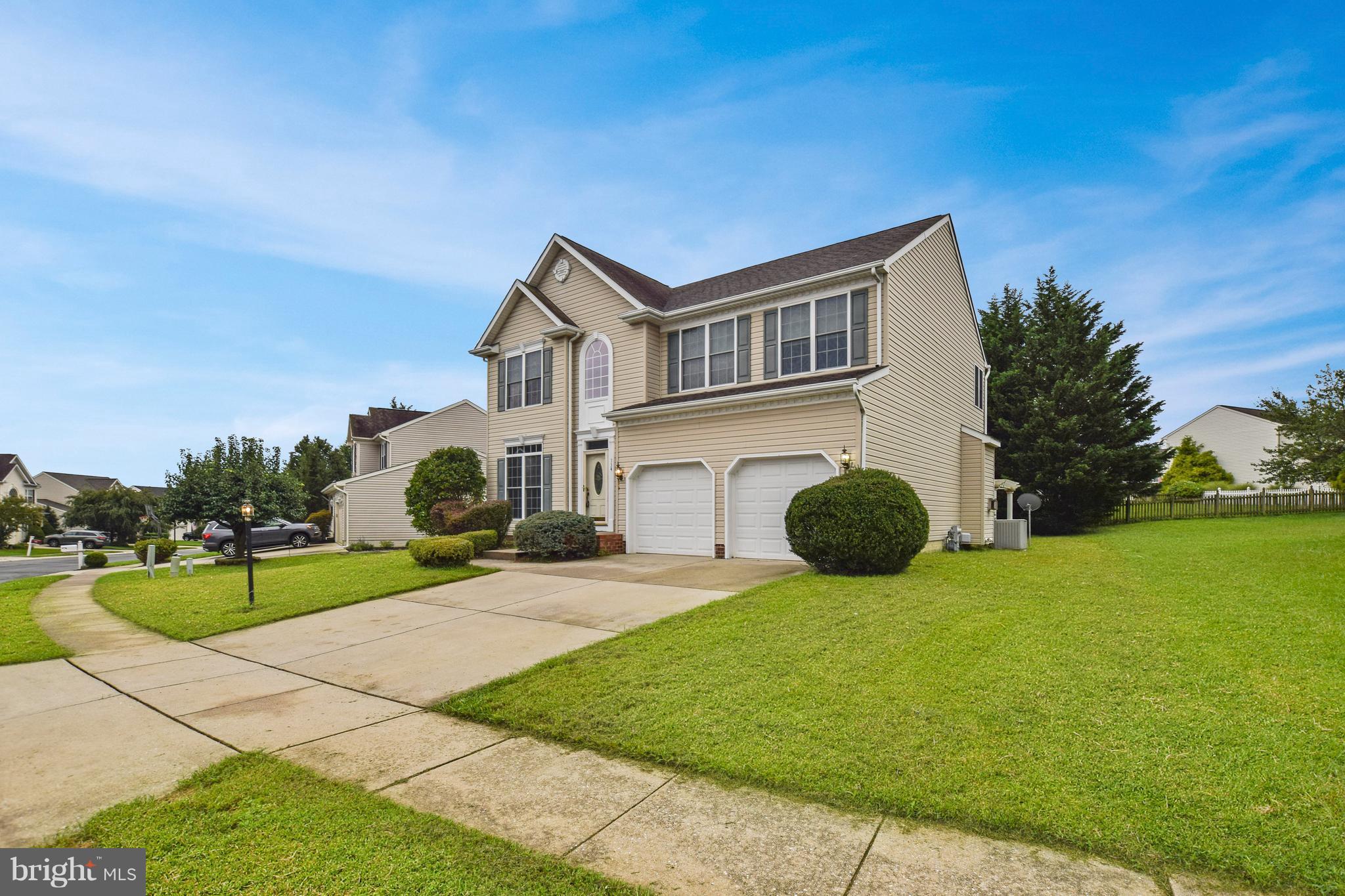 HICKORY OVERLOOK - Residential Lease