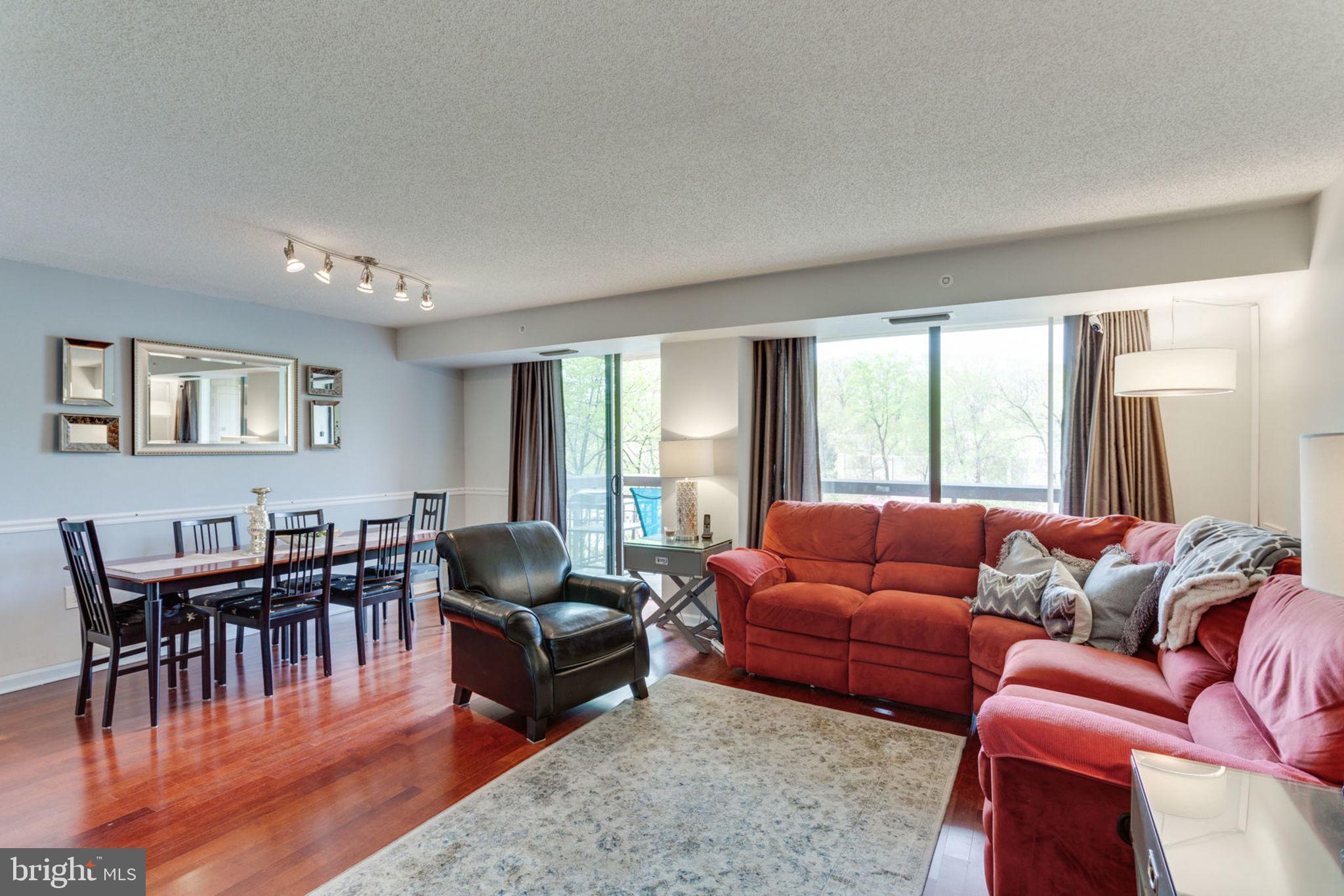 RENAISSANCE AT TYSONS - Residential