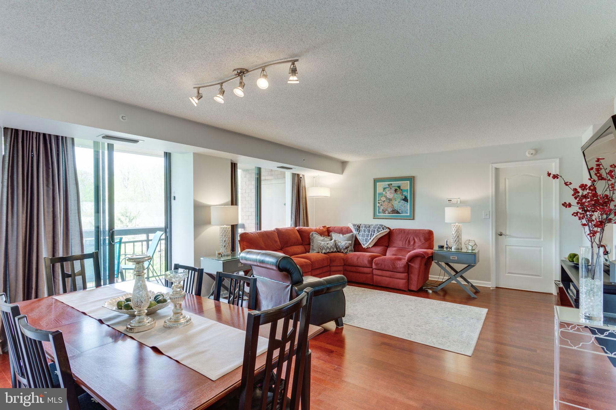 RENAISSANCE AT TYSONS - Residential