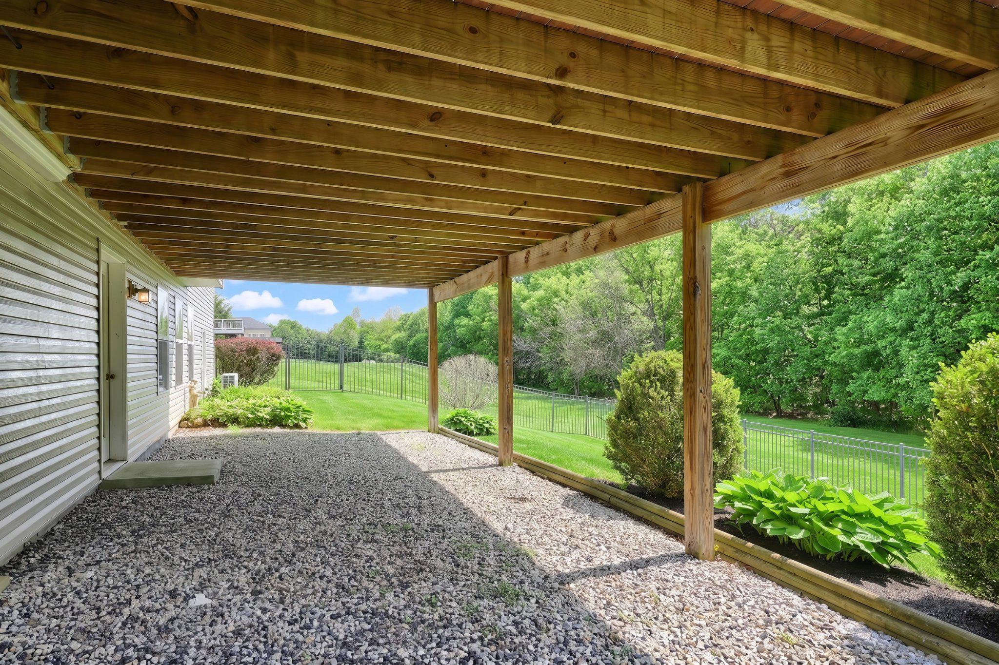 MAYERS SUMMIT - Residential